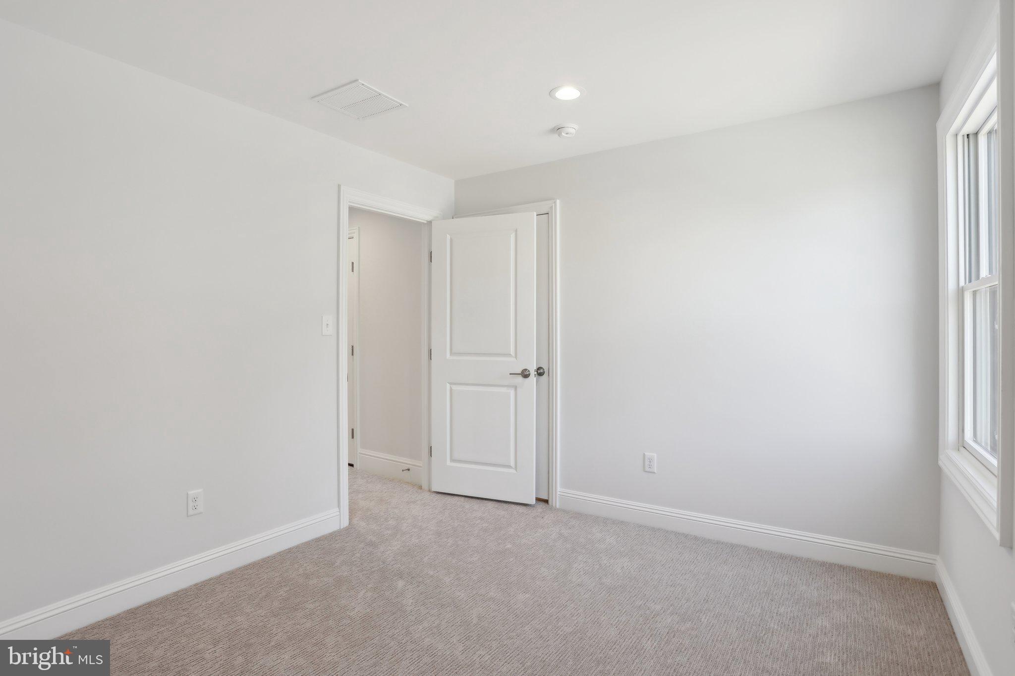 ORANGE STREET WALK - Residential