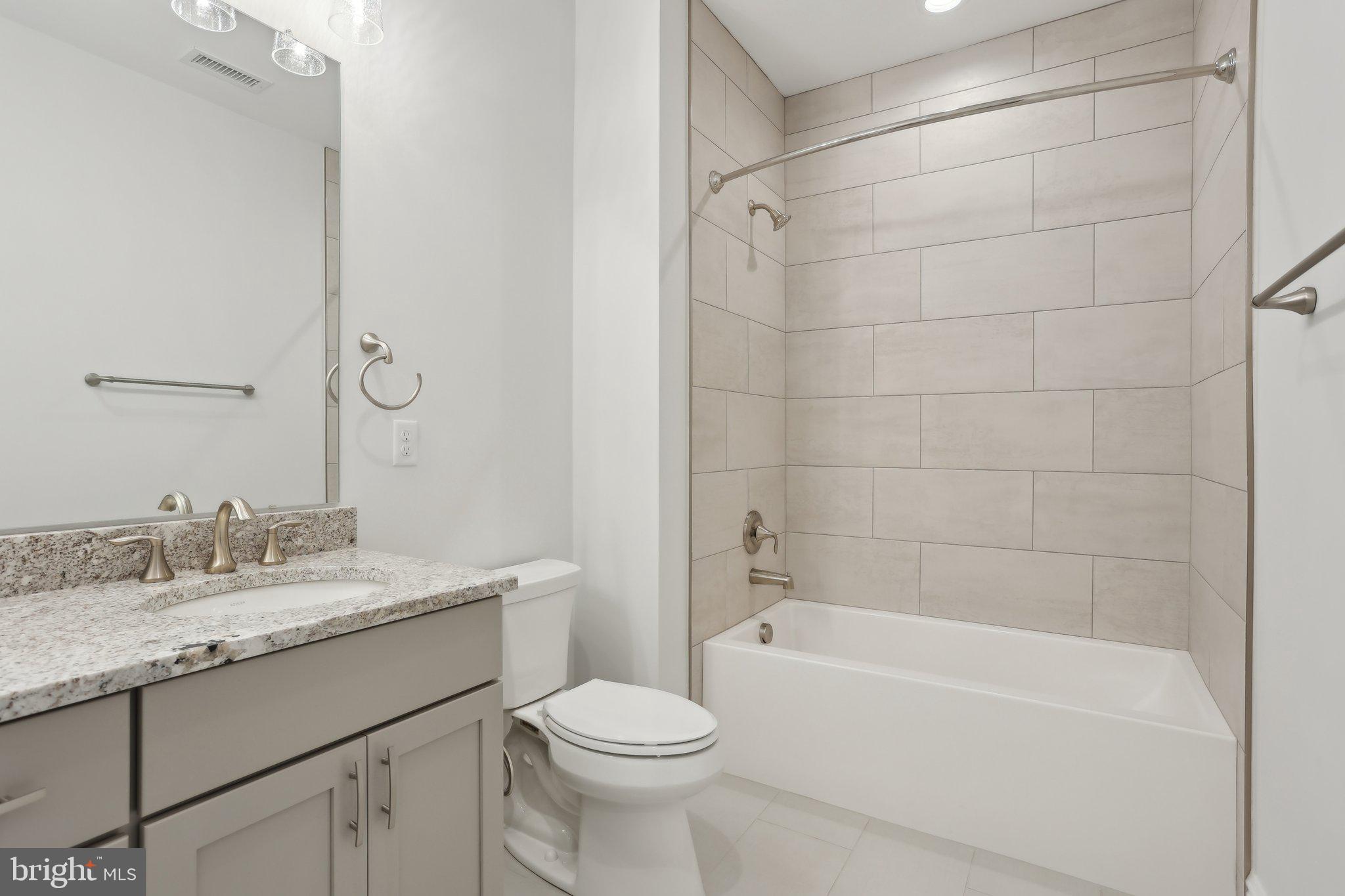 ORANGE STREET WALK - Residential