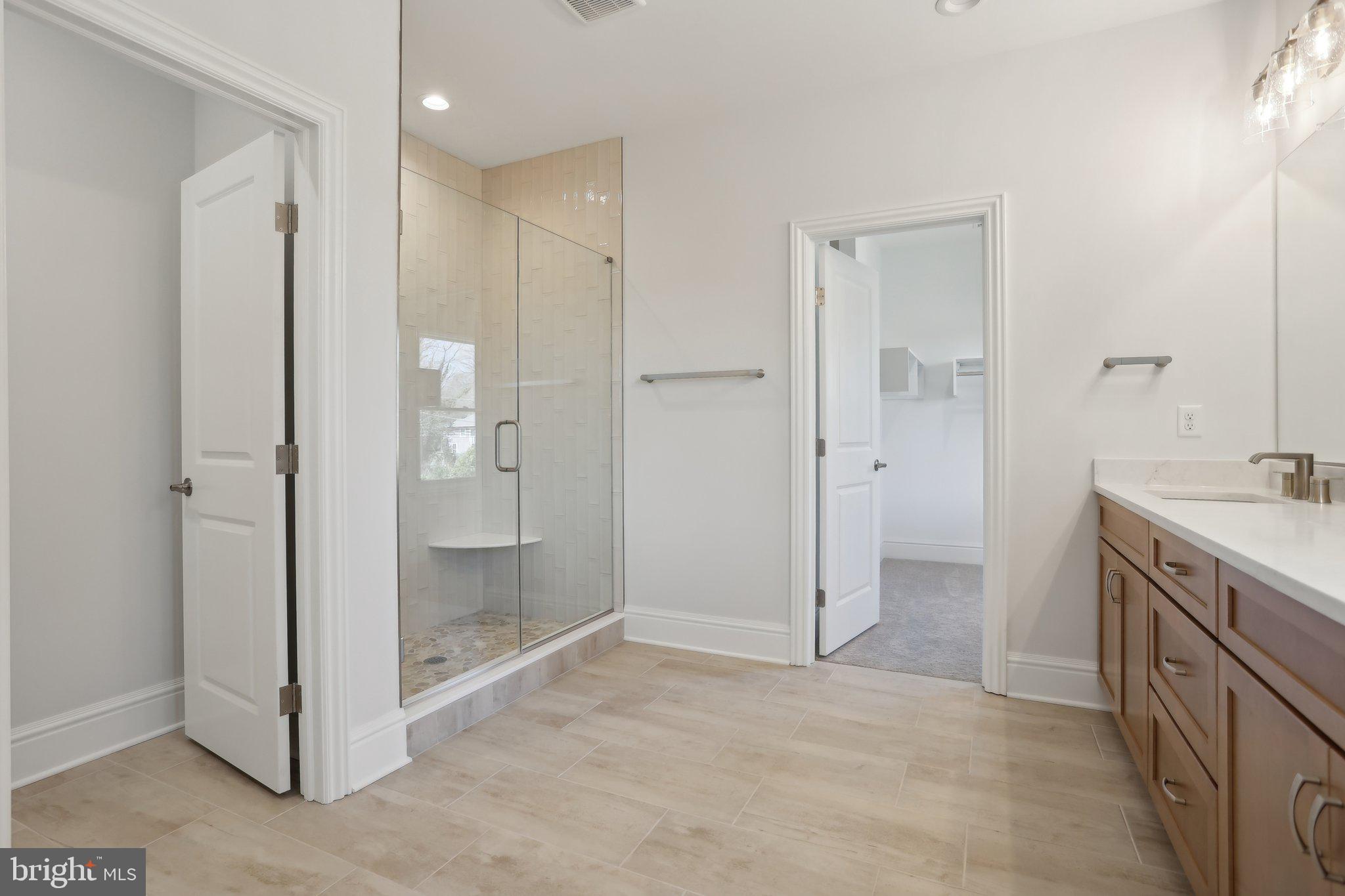 ORANGE STREET WALK - Residential