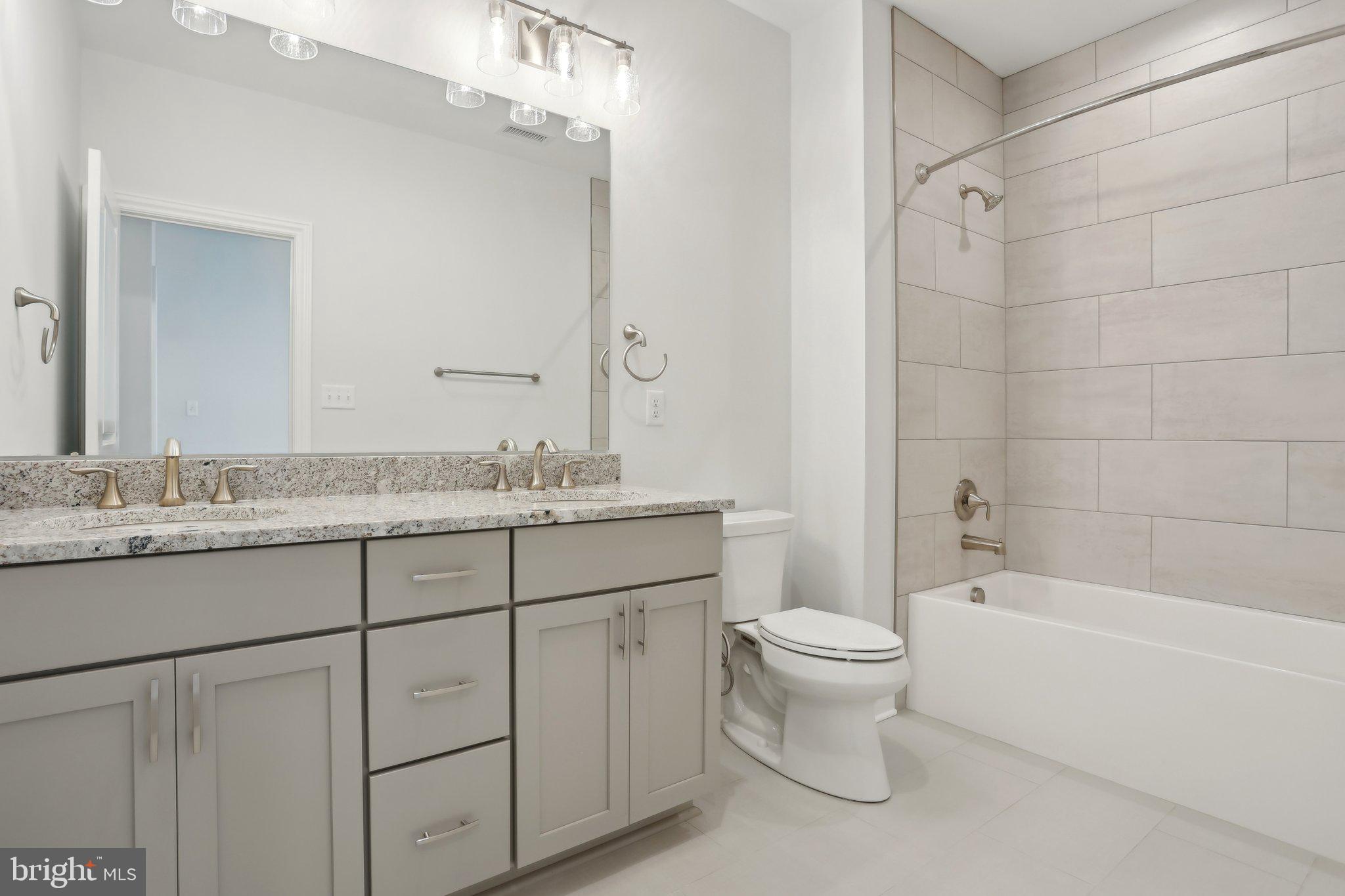 ORANGE STREET WALK - Residential