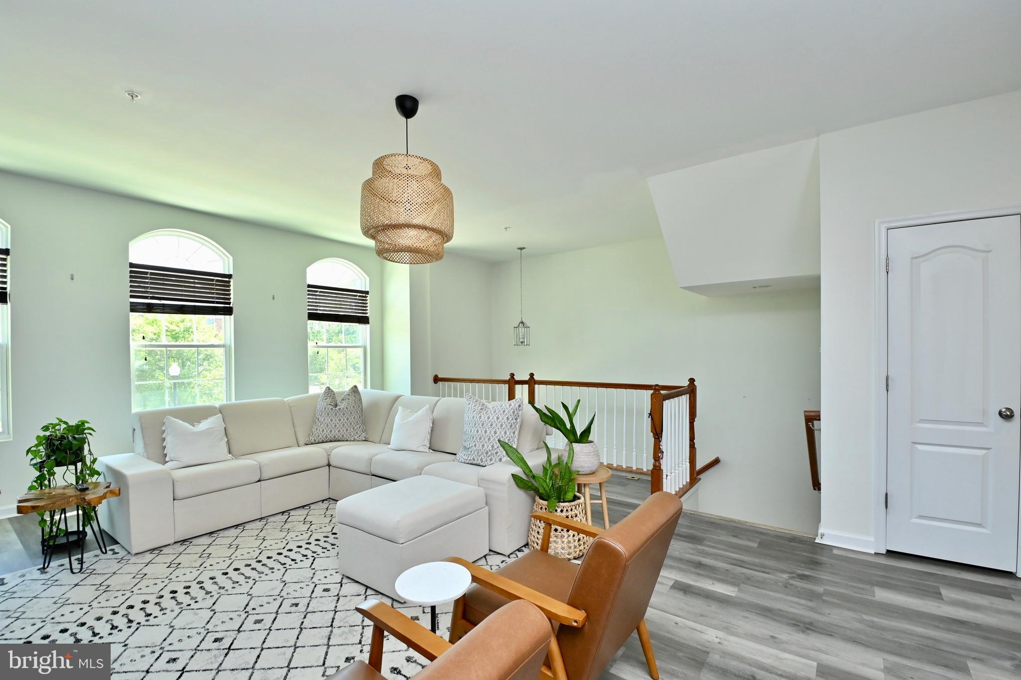 CHELSEA MANOR - Residential