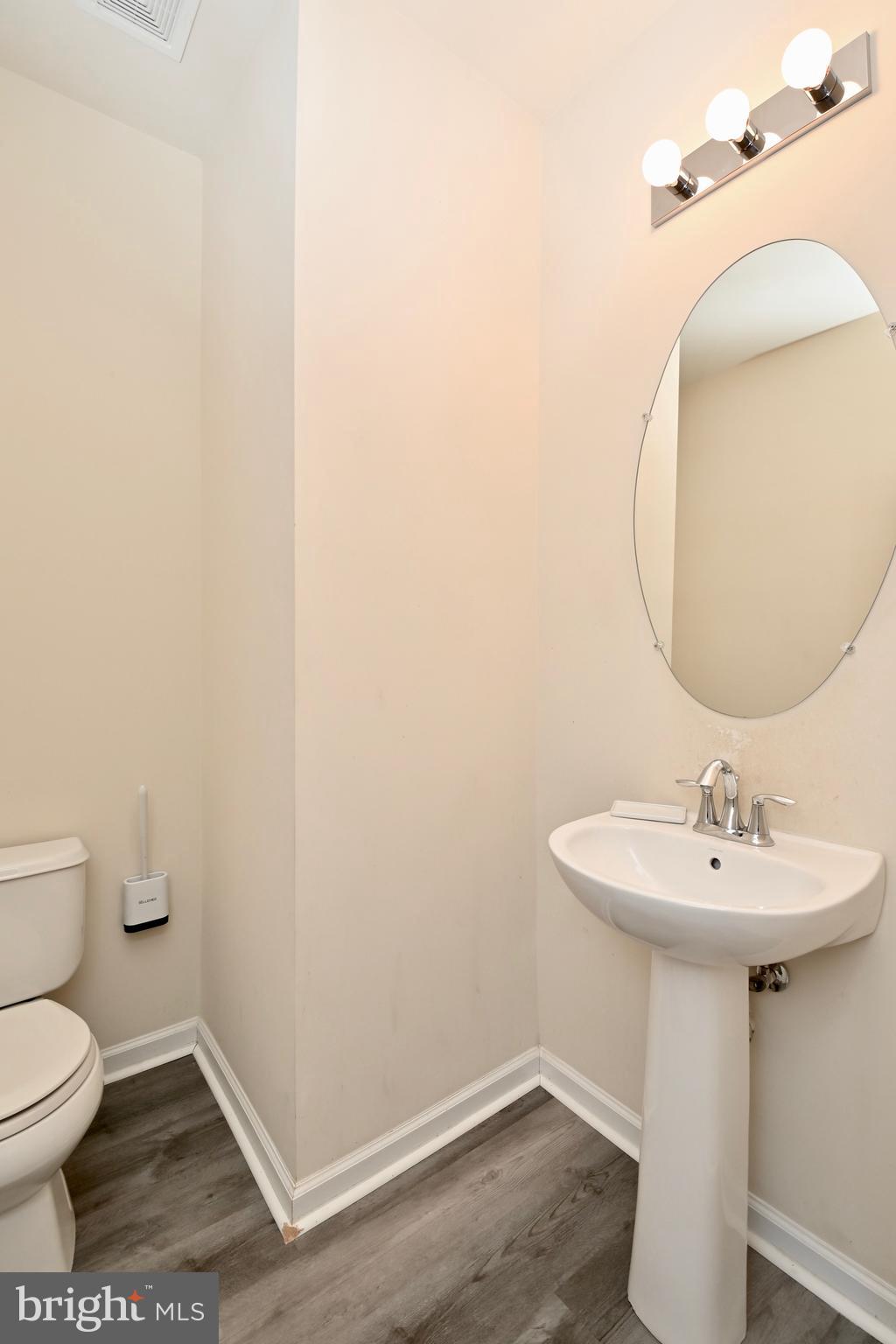 CHELSEA MANOR - Residential