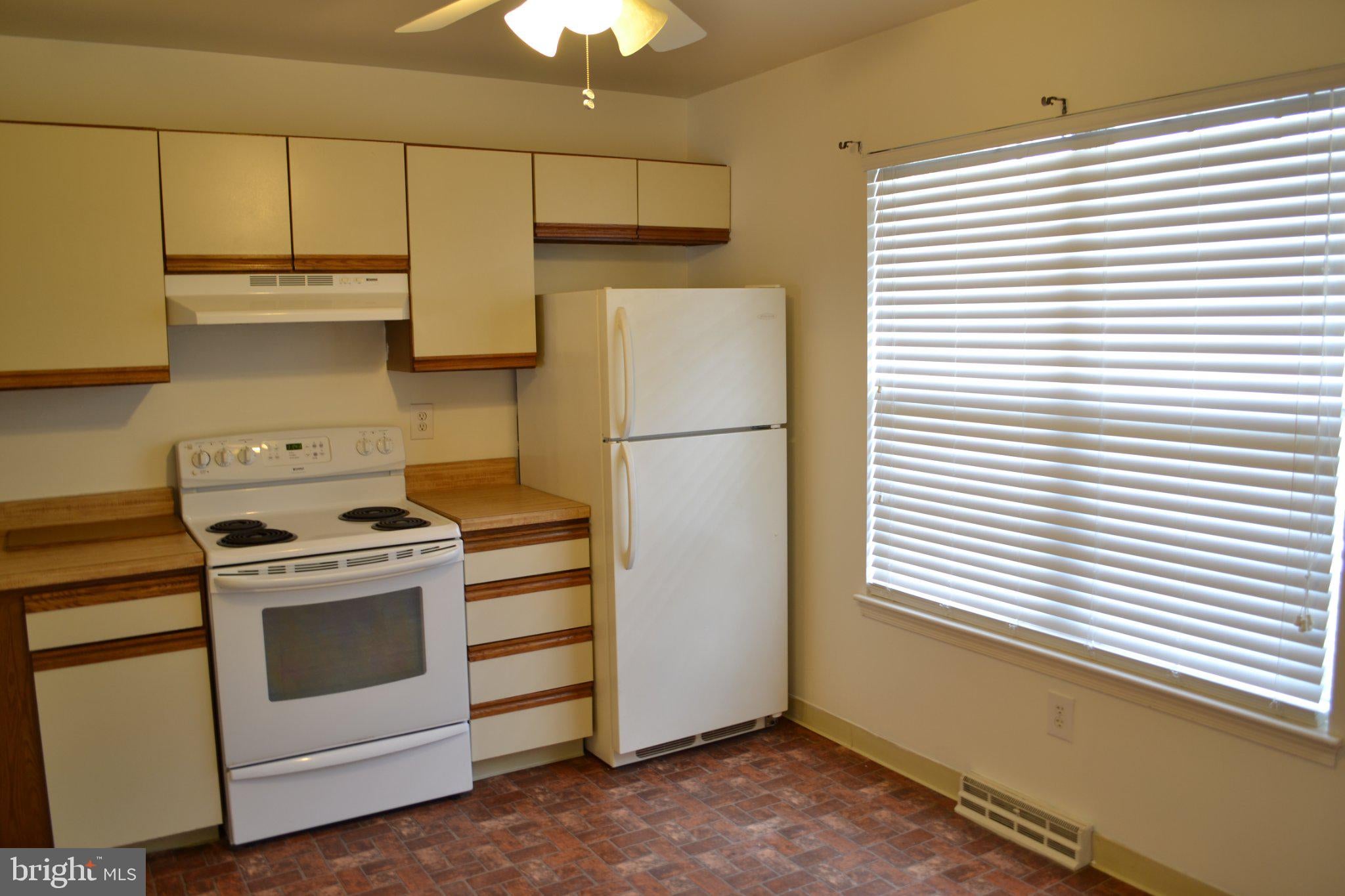 303 COLD SPRING PLACE