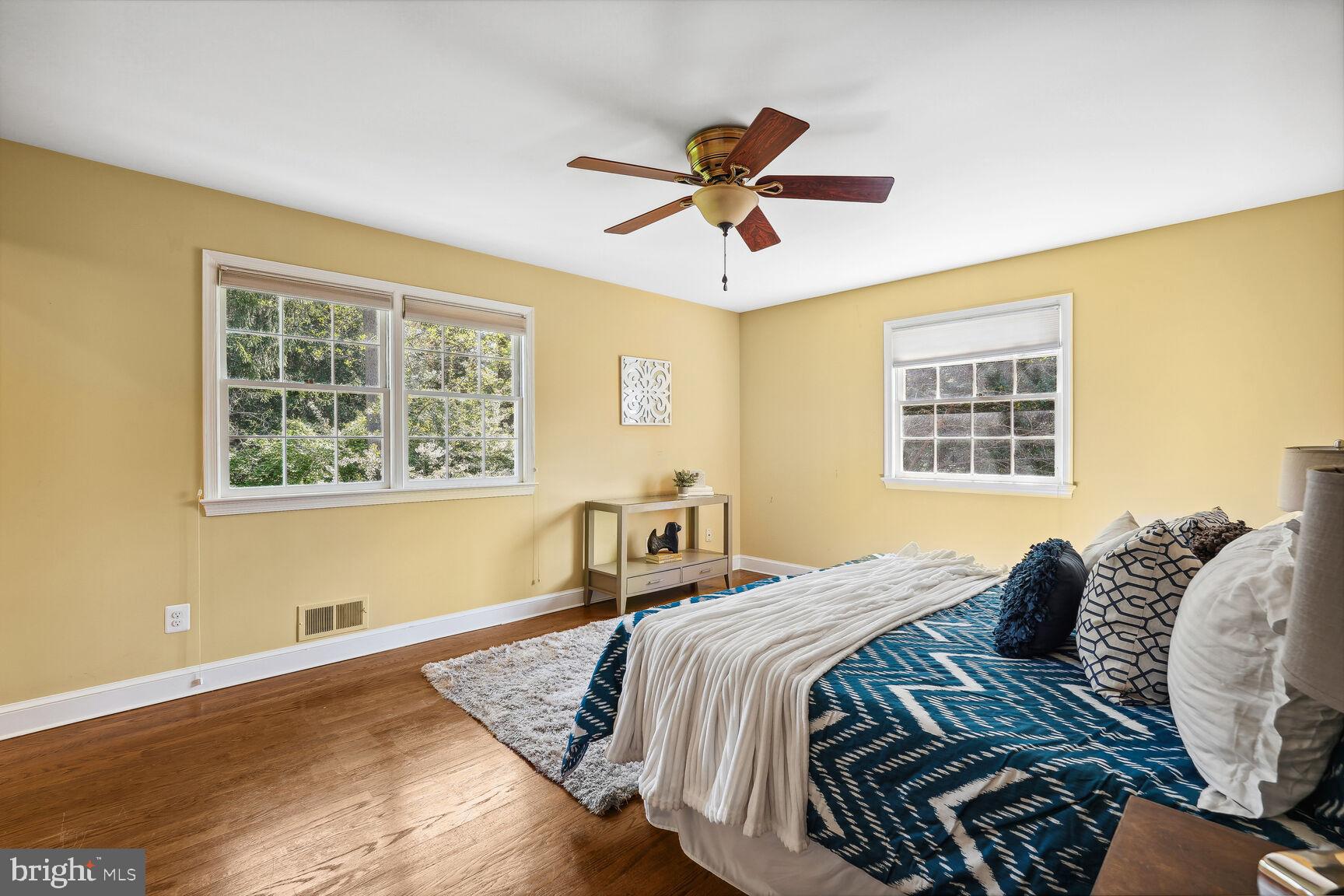 SHIRLEY WOODS - Residential