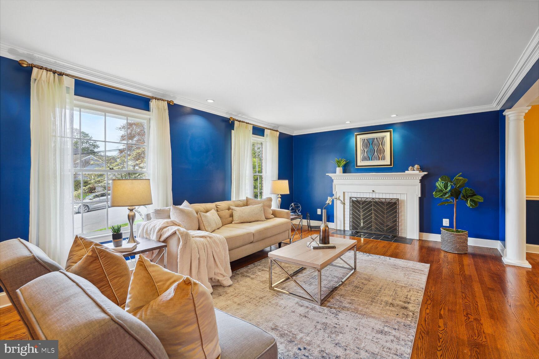 SHIRLEY WOODS - Residential