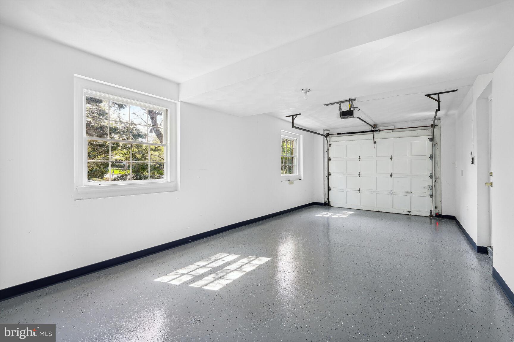 SHIRLEY WOODS - Residential