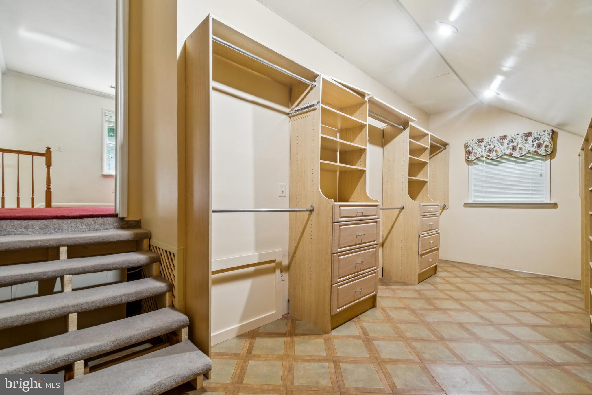 HERALD HARBOR - Residential