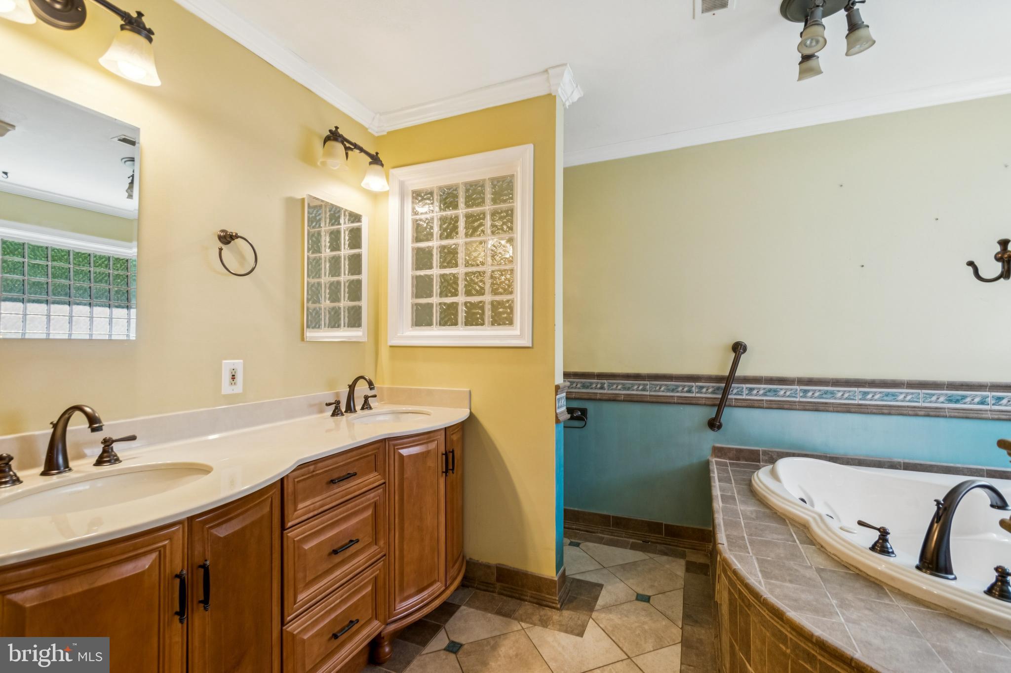 HERALD HARBOR - Residential