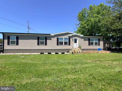 Mobile Home For Sale - 318 Gantt Drive<br/> Berkeley County, MARTINSBURG, WV 25403
