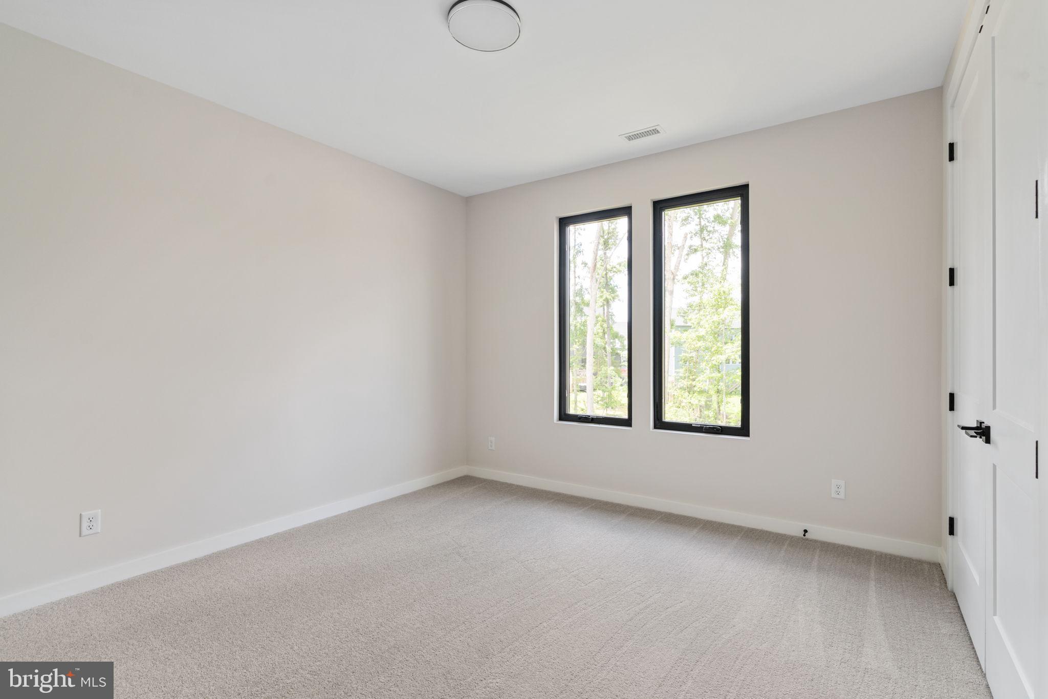 ROUNTREY - Residential