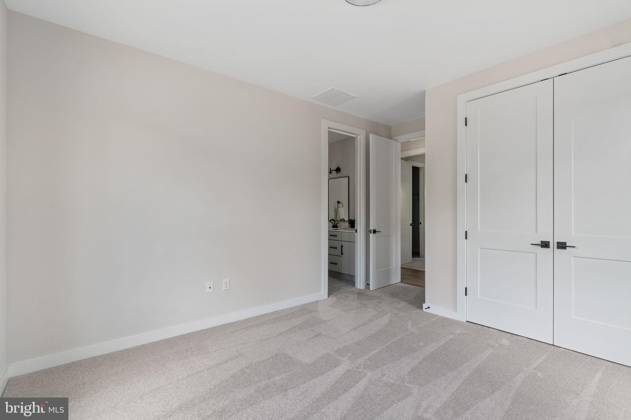 ROUNTREY - Residential