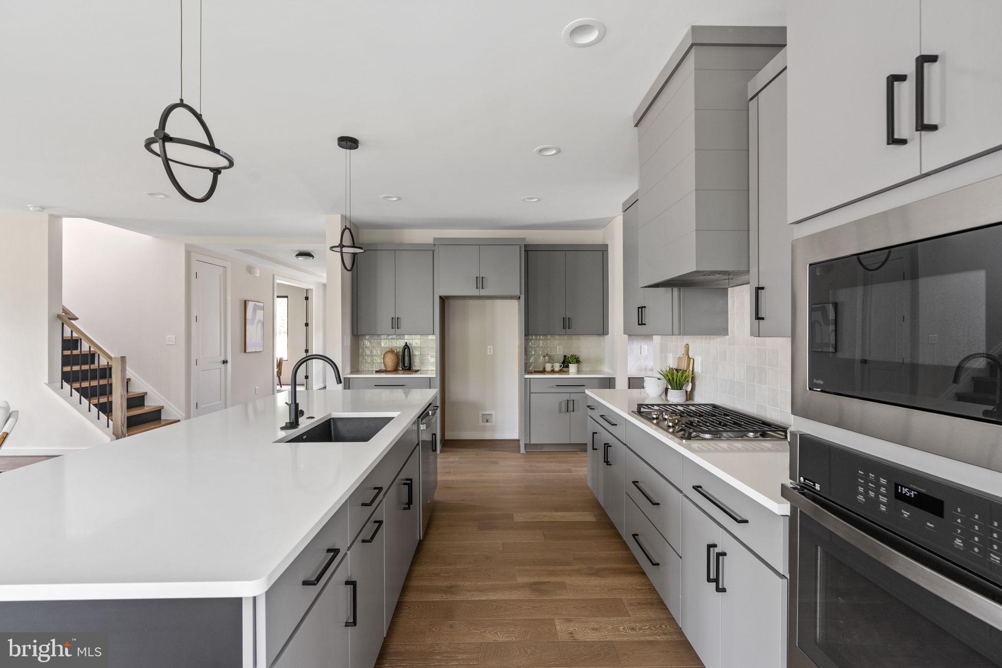 ROUNTREY - Residential