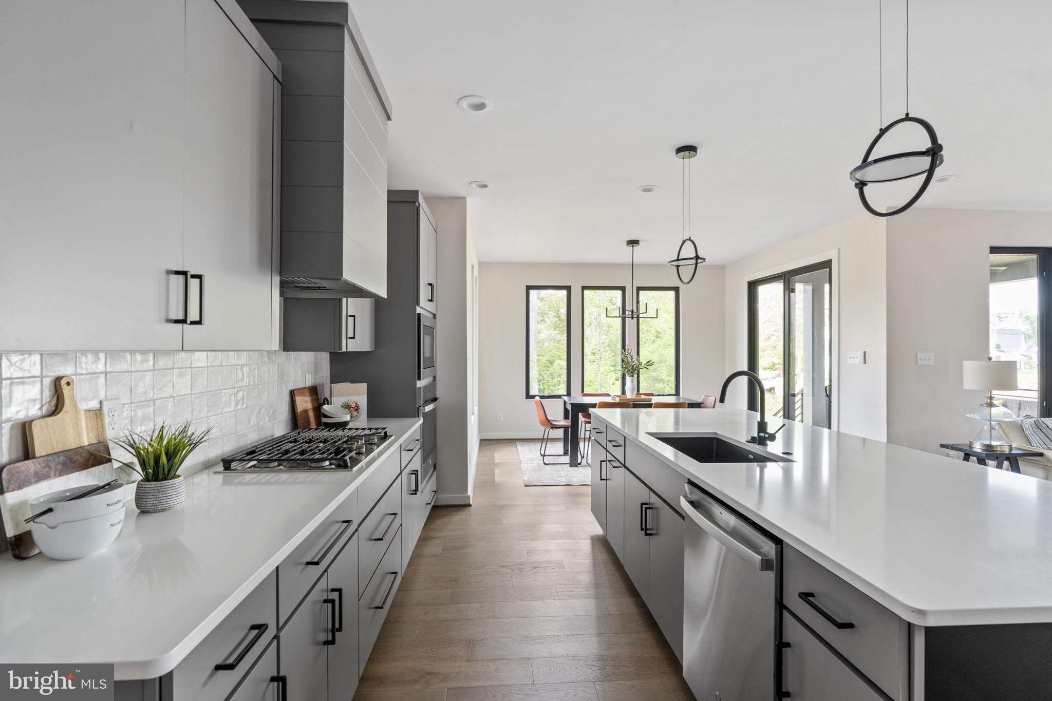 ROUNTREY - Residential