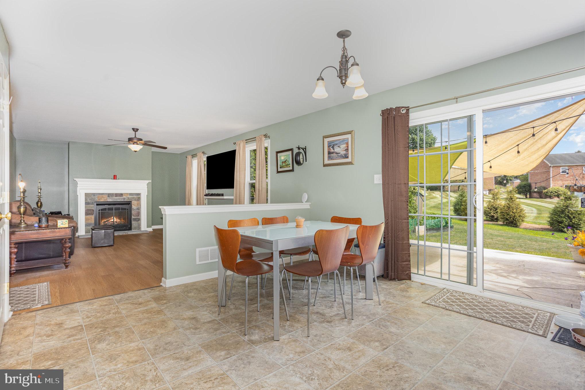 BARONS RIDGE - Residential