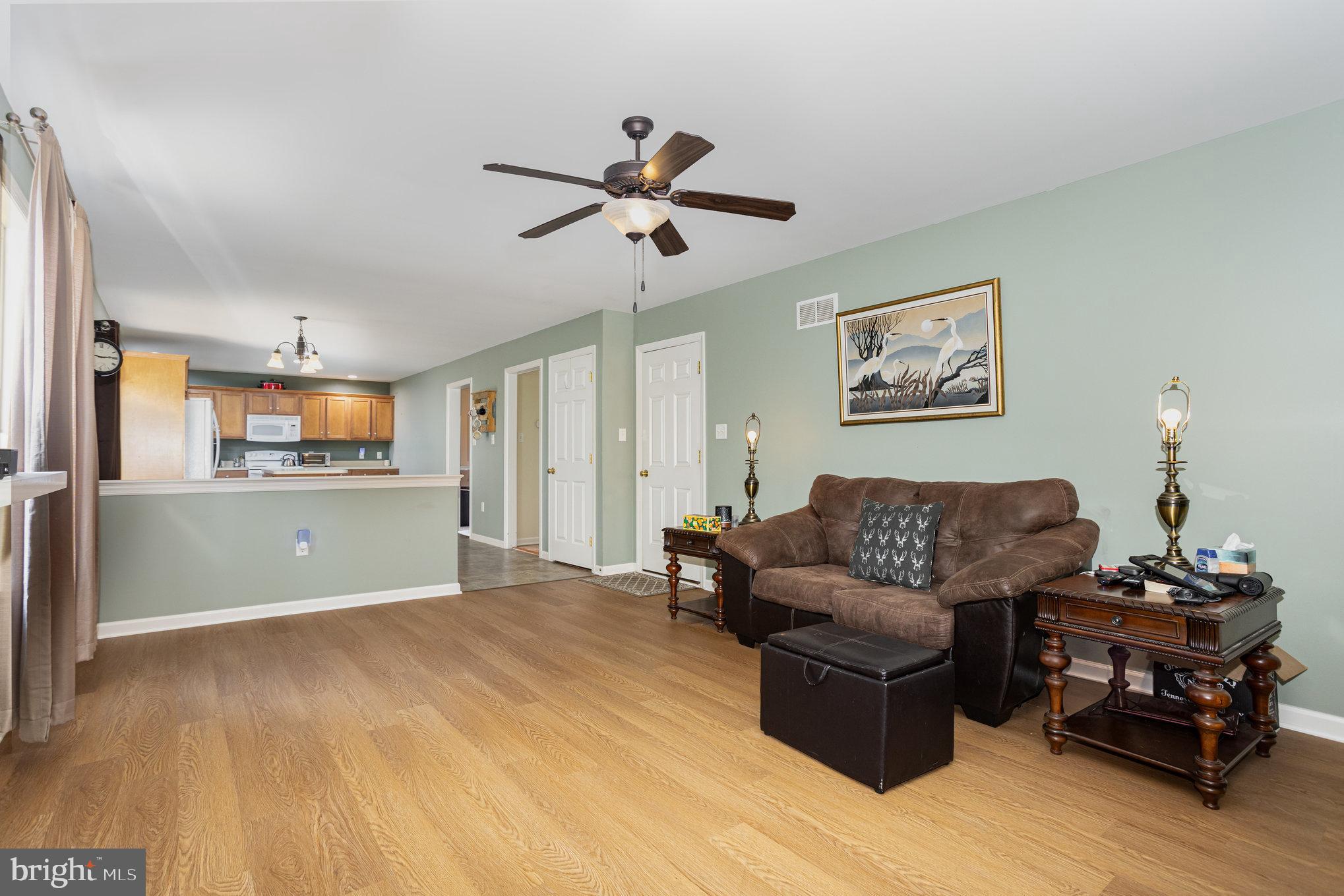 BARONS RIDGE - Residential