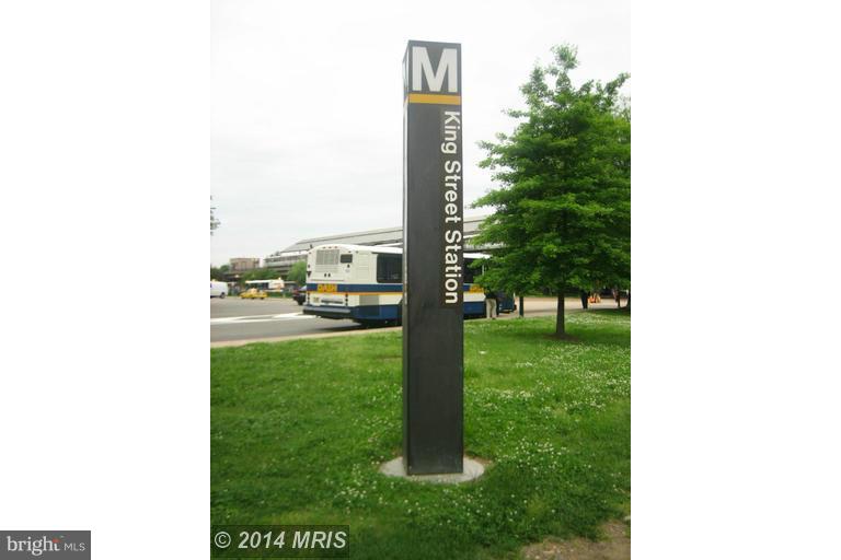 PARKER GRAY - Residential Lease