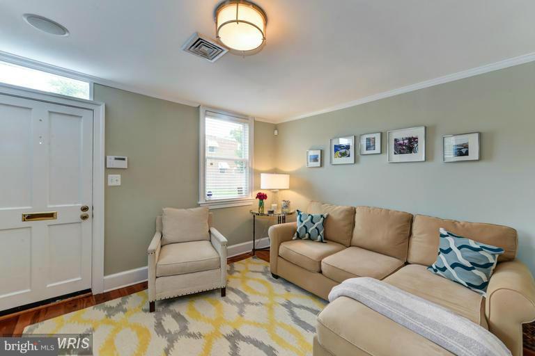 PARKER GRAY - Residential Lease