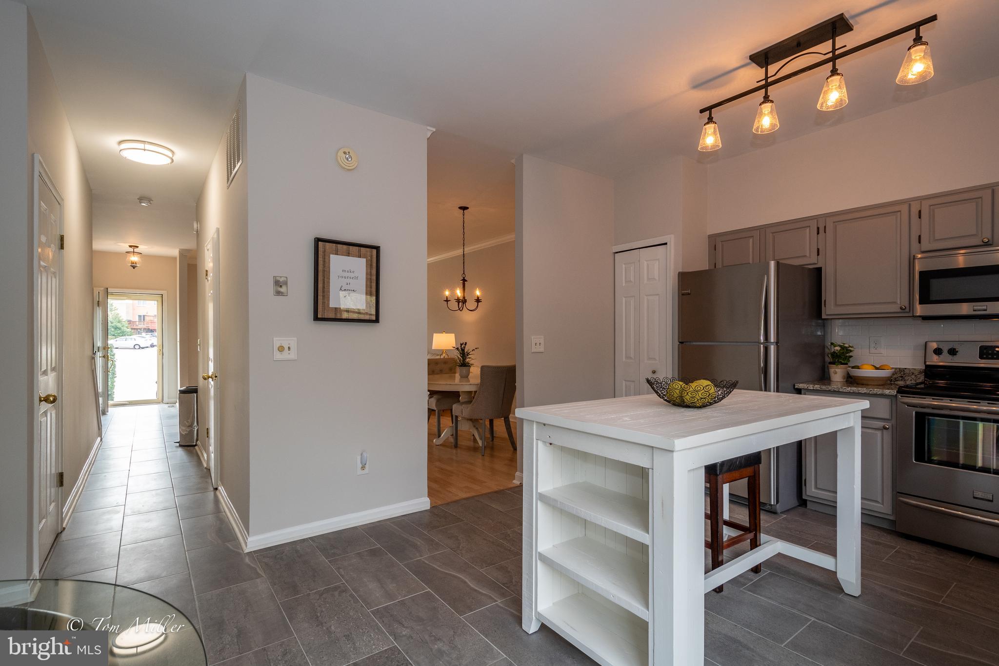 HUNTERS RUN - Residential