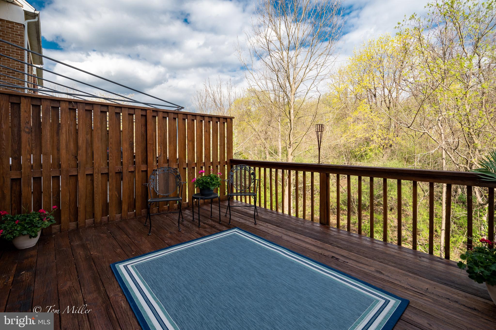 HUNTERS RUN - Residential