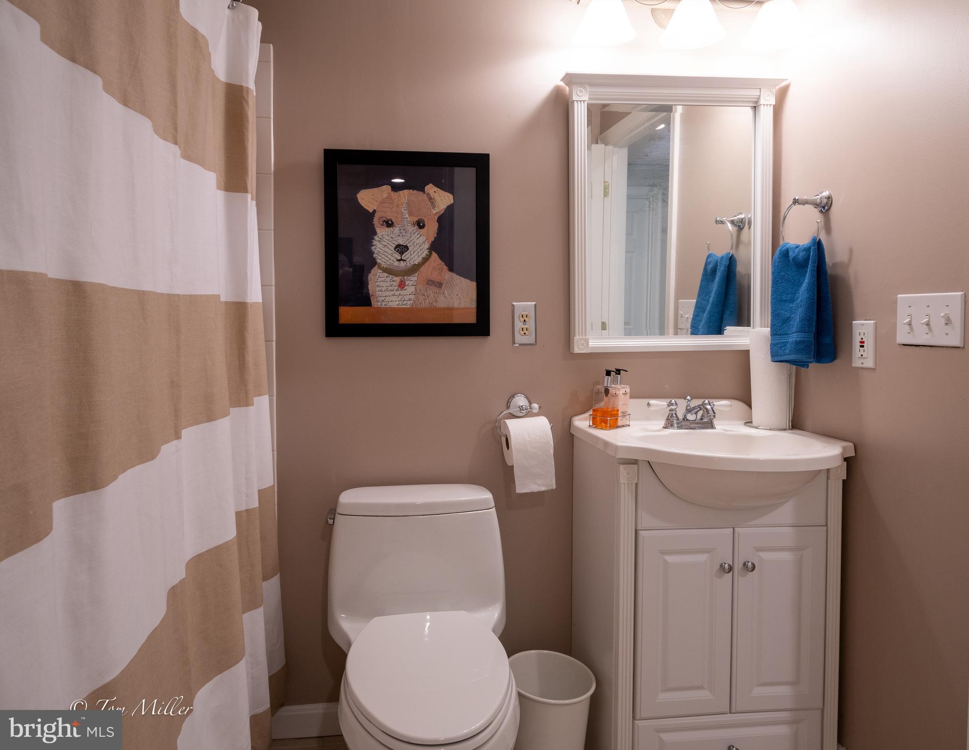 HUNTERS RUN - Residential