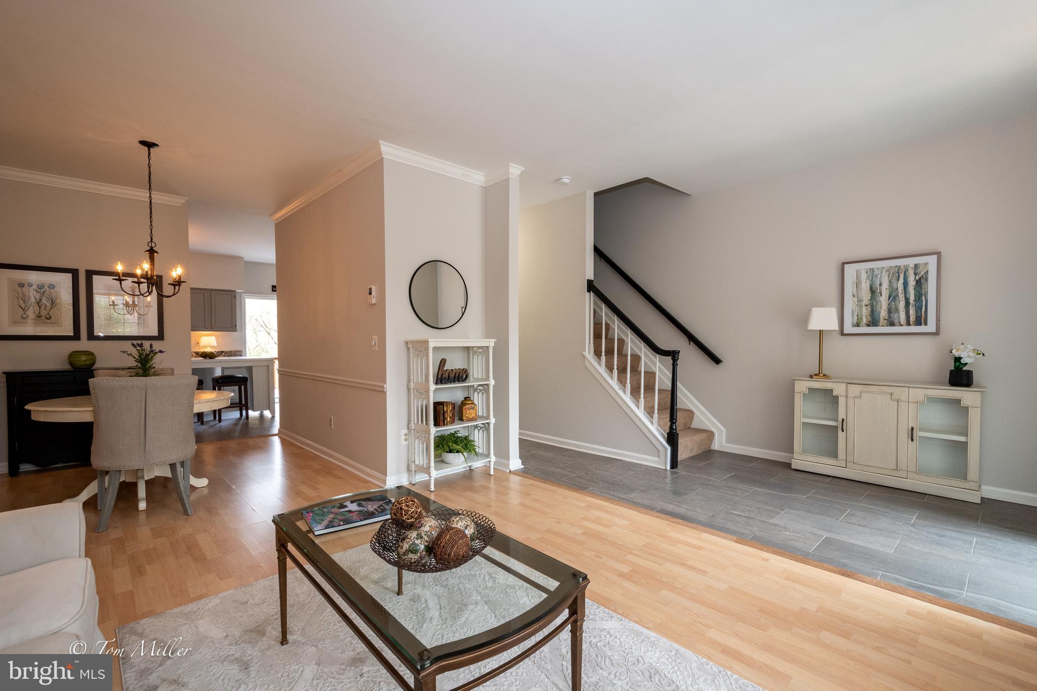 HUNTERS RUN - Residential