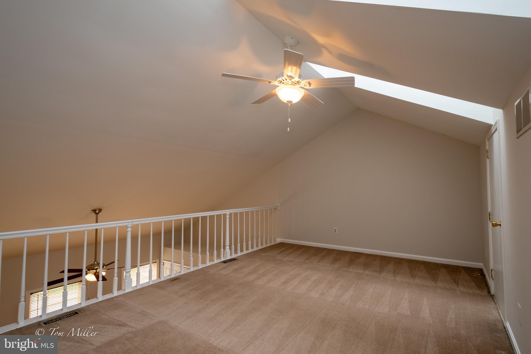 HUNTERS RUN - Residential