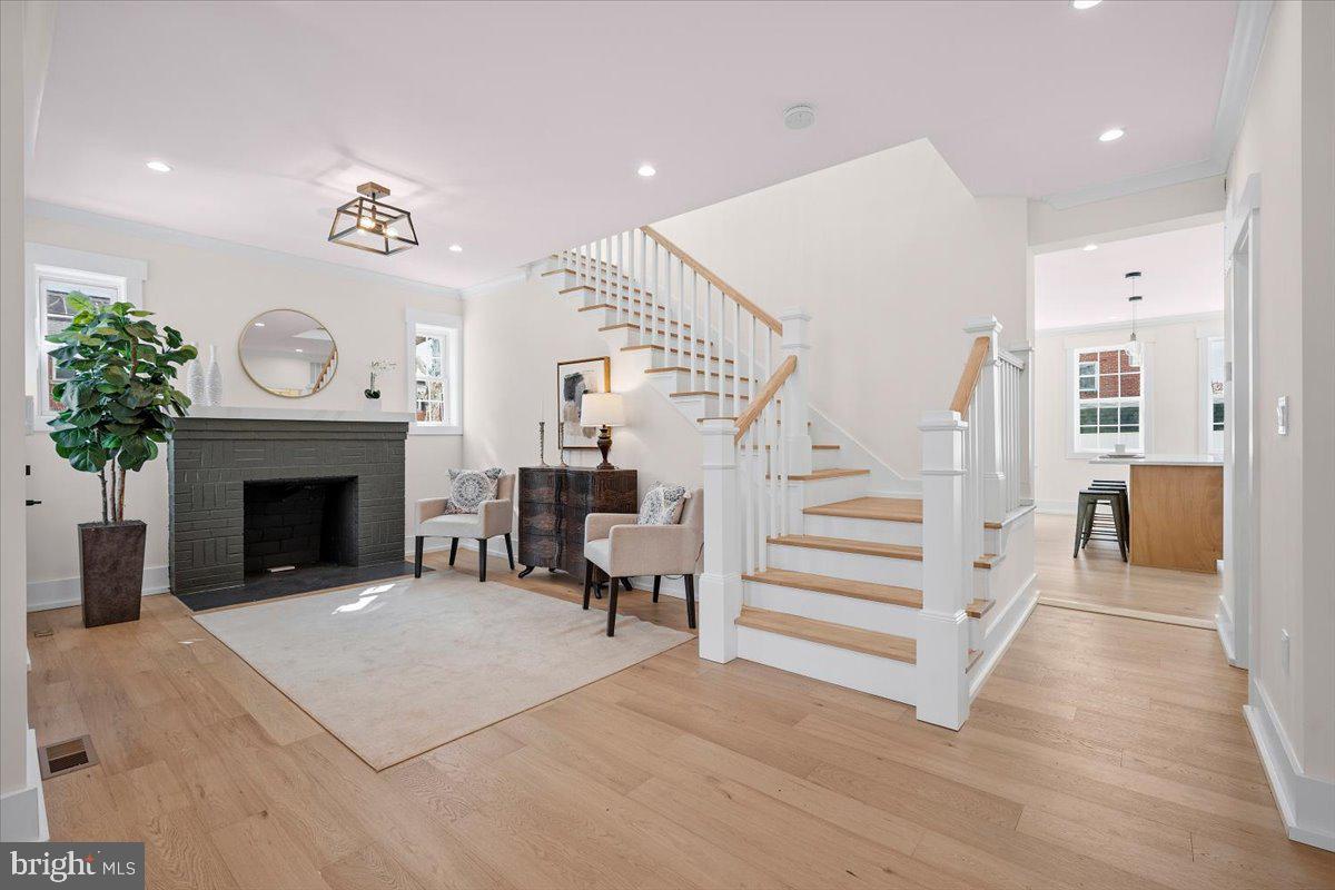 800 ELDER STREET NW NW