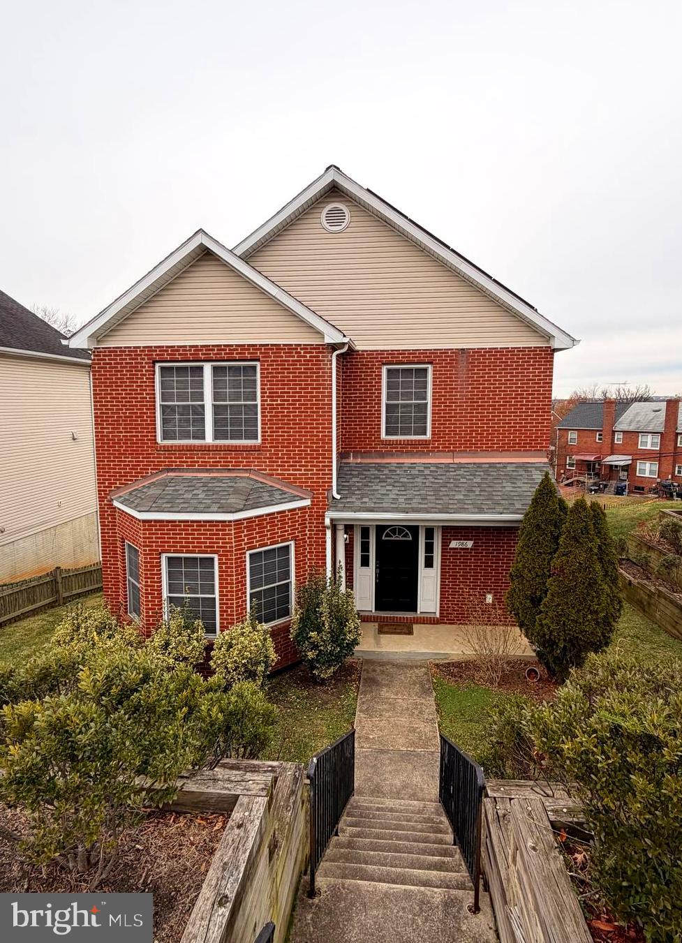 1986 RETTA GILLIAM COURT SE