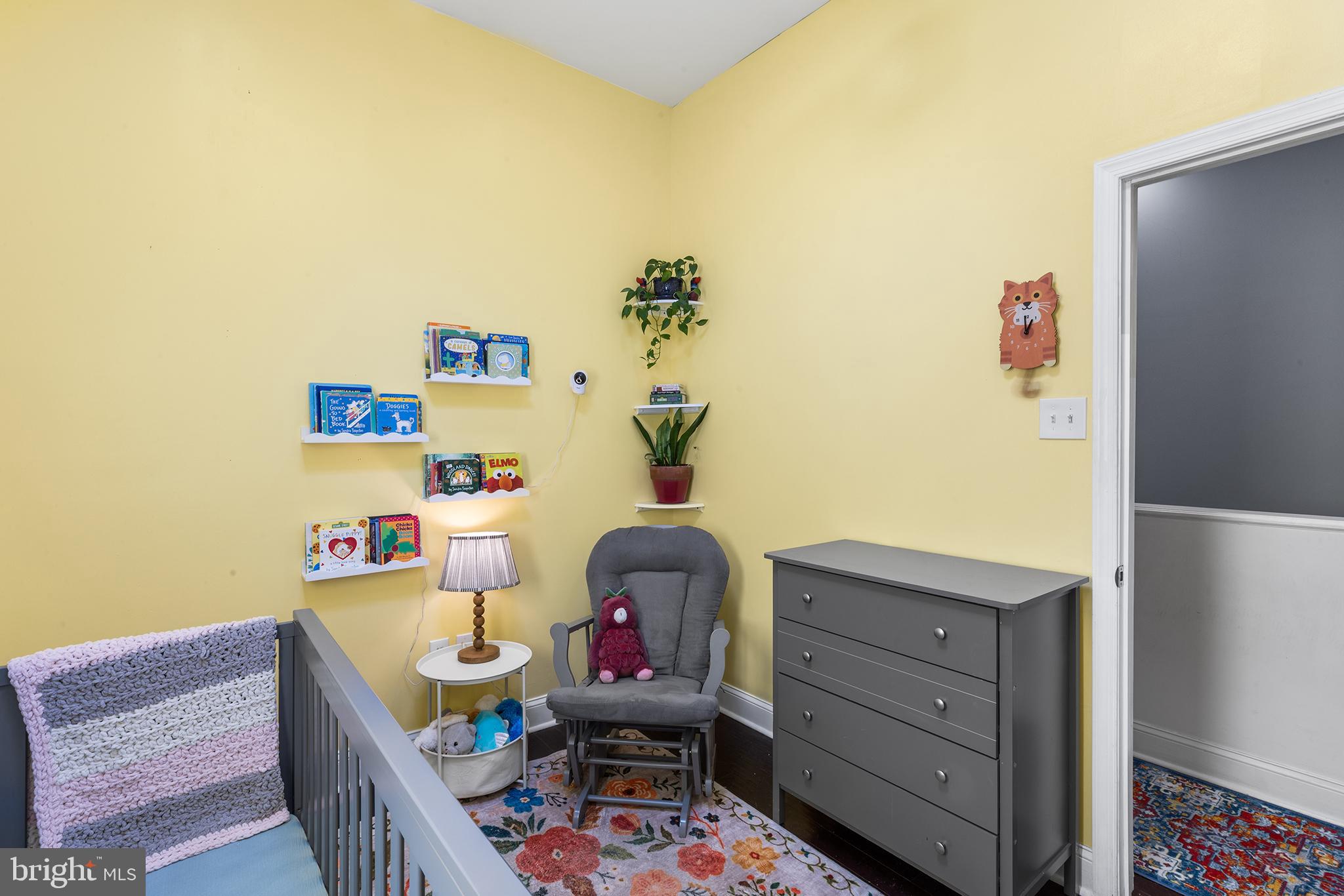 POINT BREEZE - Residential