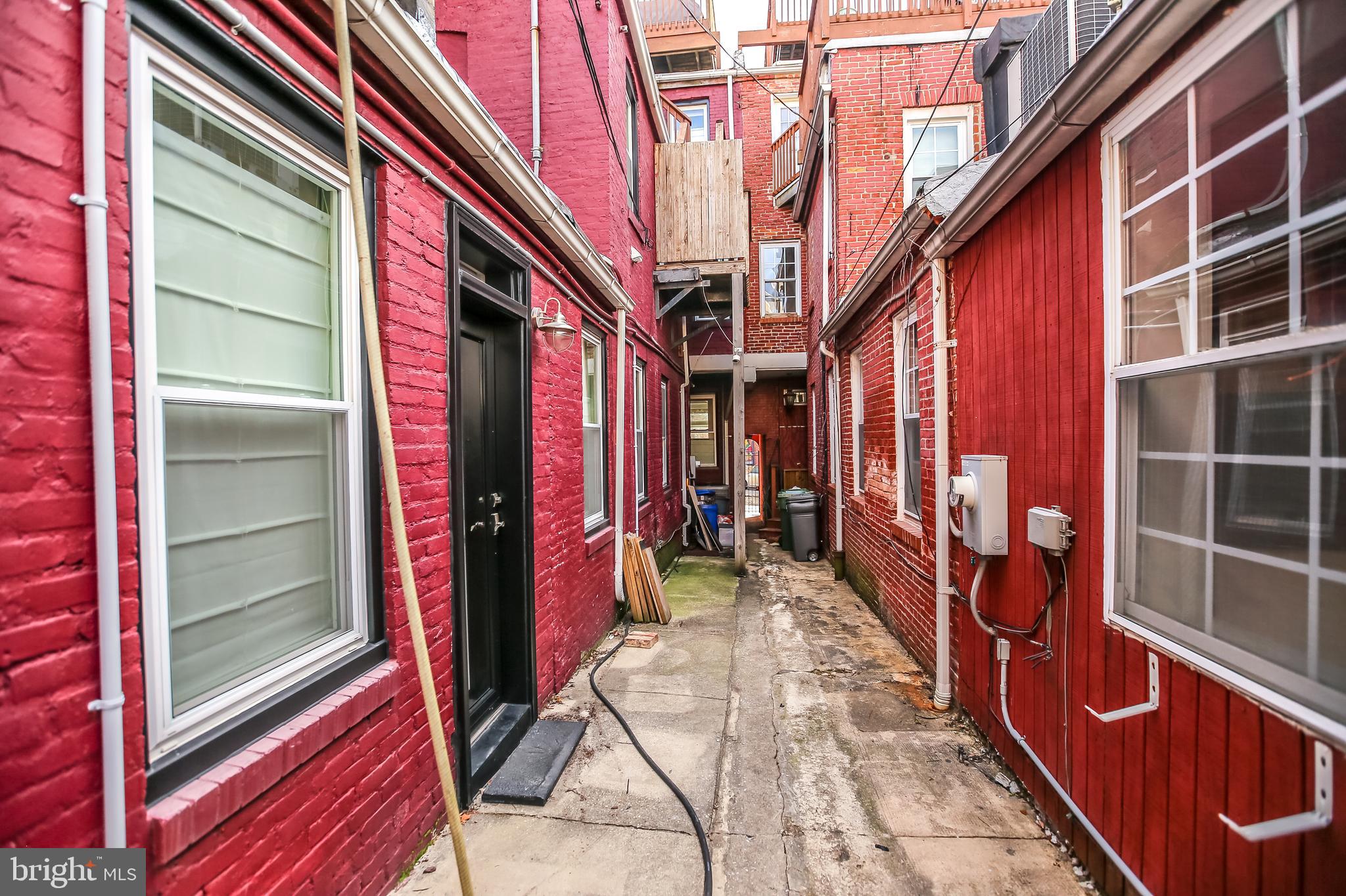 BUTCHER'S HILL - Residential