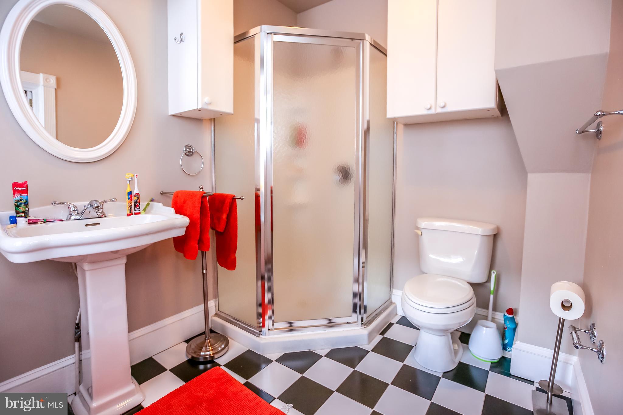 BUTCHER'S HILL - Residential