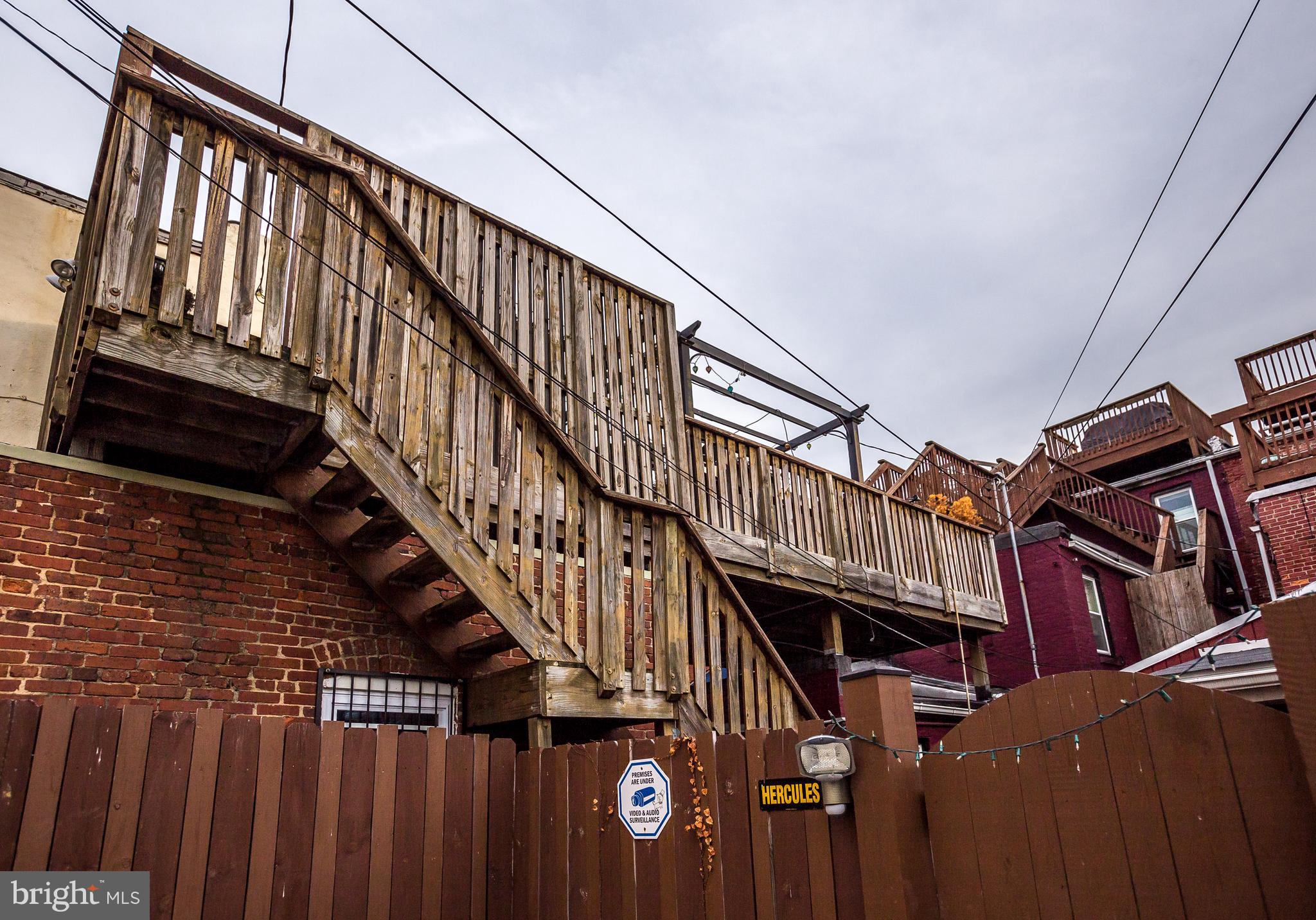 BUTCHER'S HILL - Residential