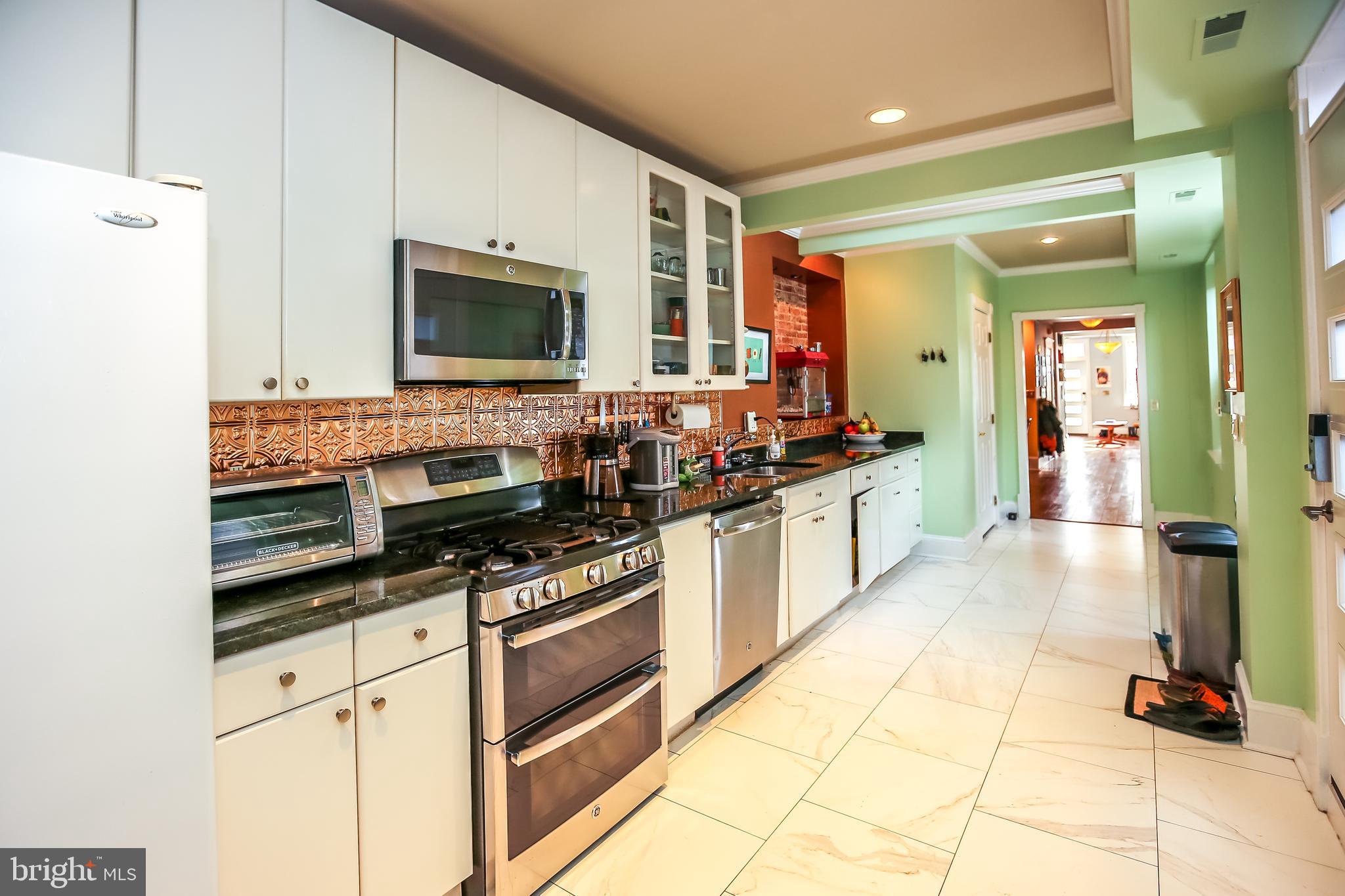 BUTCHER'S HILL - Residential