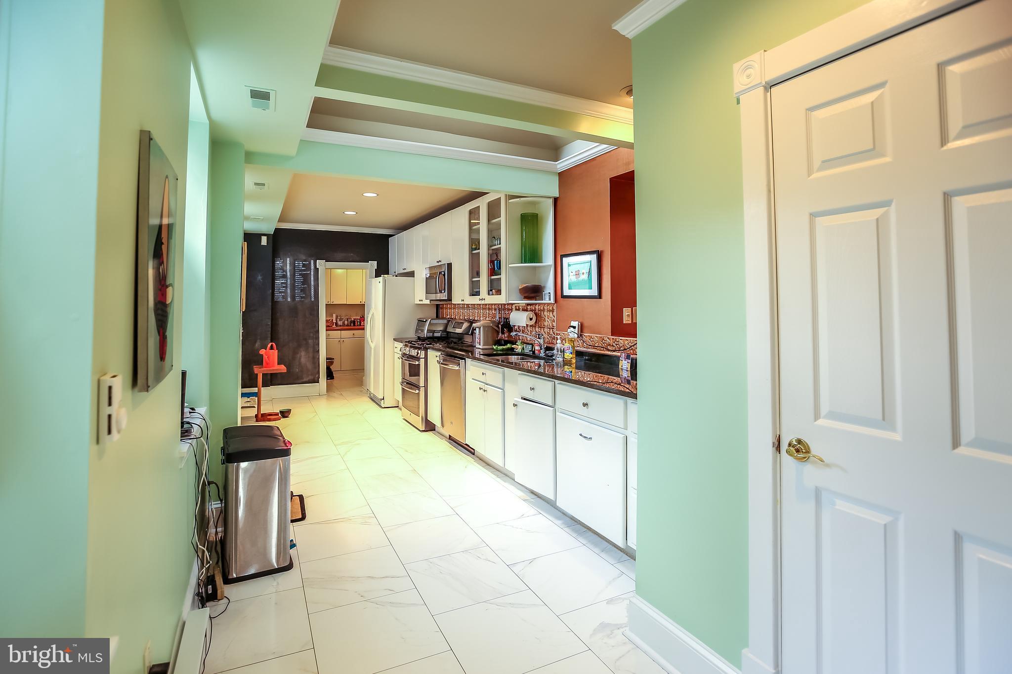 BUTCHER'S HILL - Residential