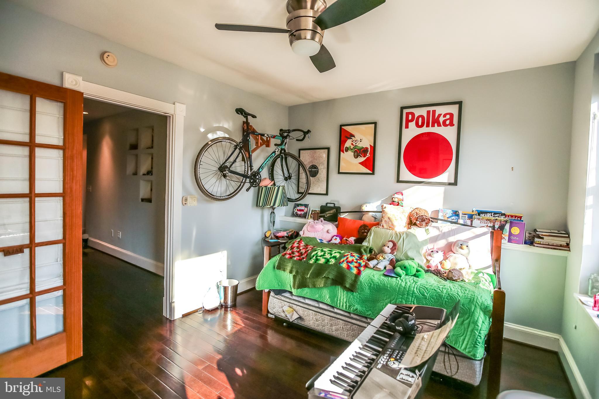 BUTCHER'S HILL - Residential