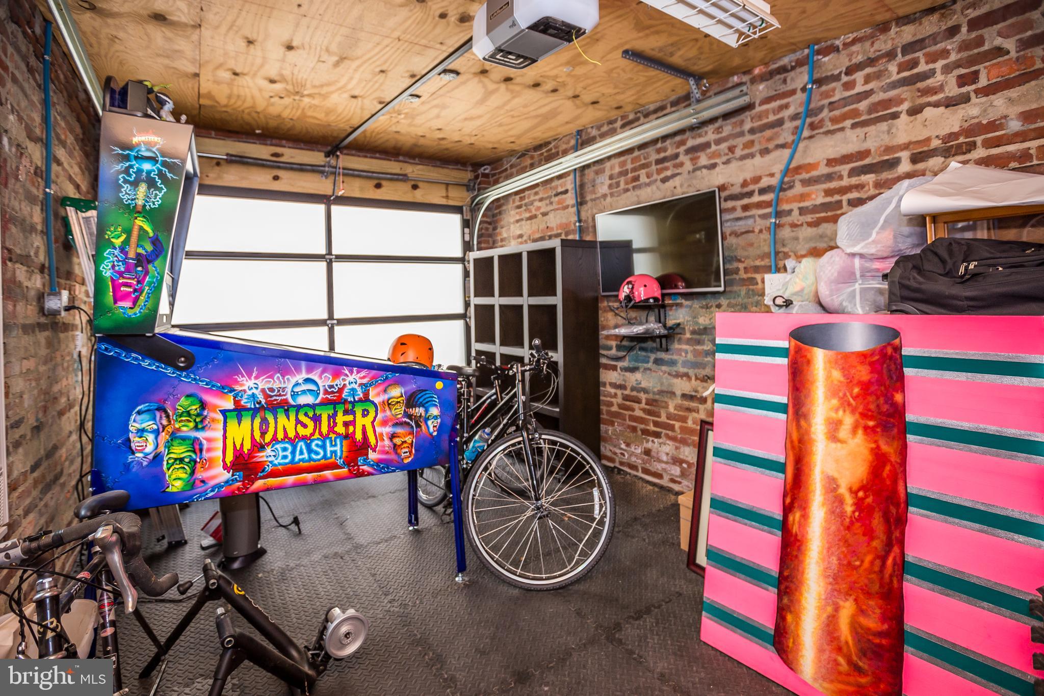 BUTCHER'S HILL - Residential