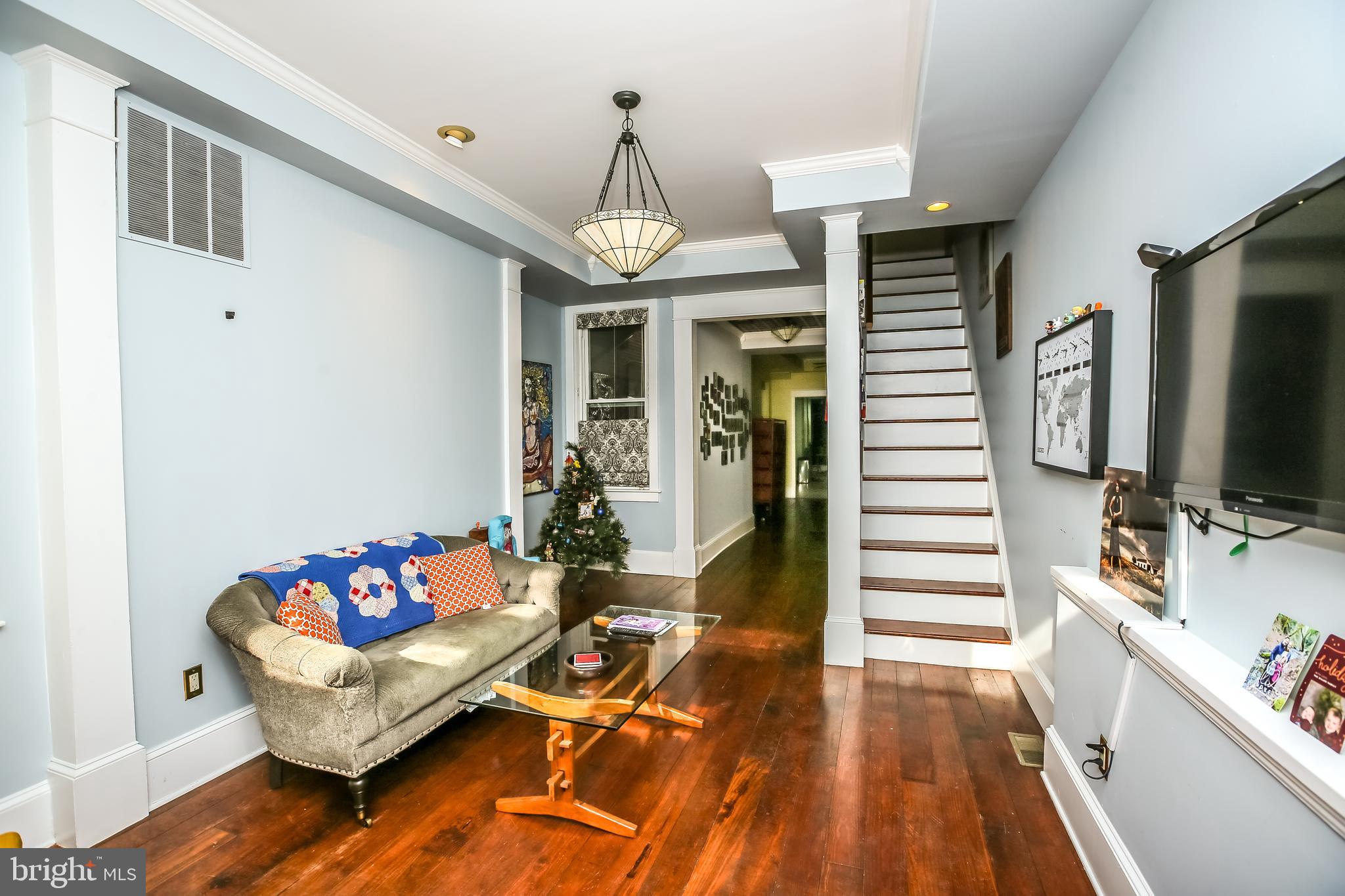 BUTCHER'S HILL - Residential