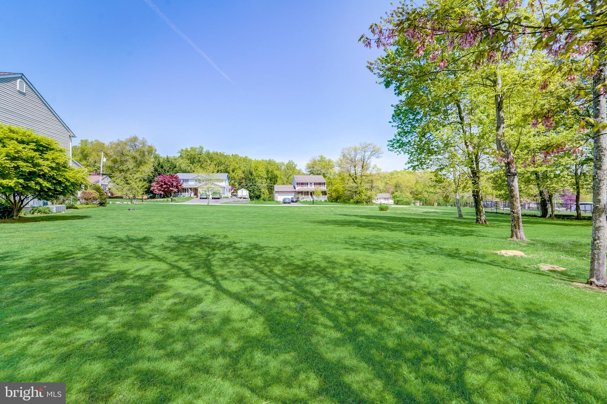 DARRYL GARDENS - Residential