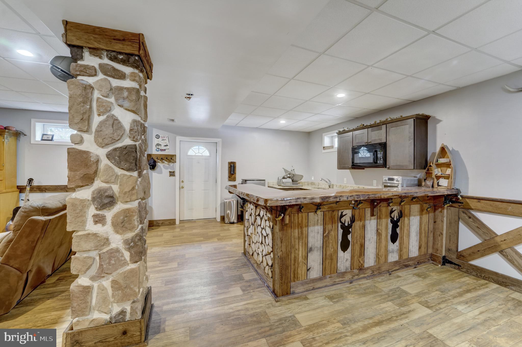 DARRYL GARDENS - Residential