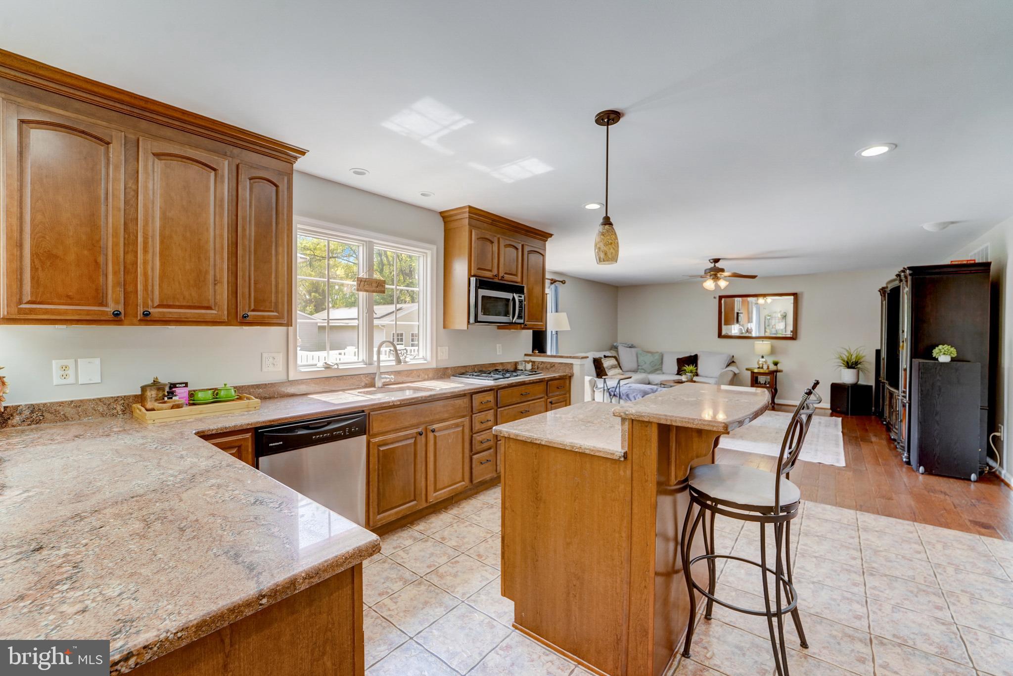 DARRYL GARDENS - Residential