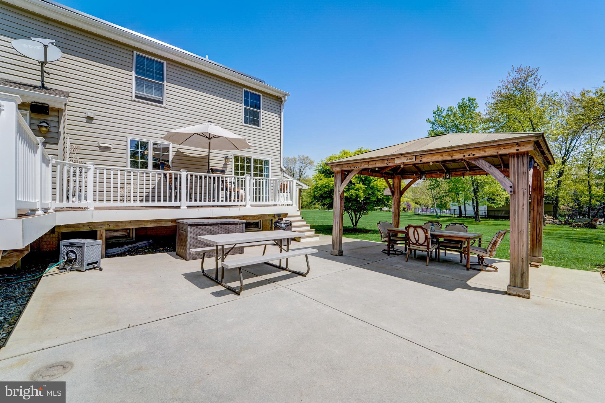 DARRYL GARDENS - Residential