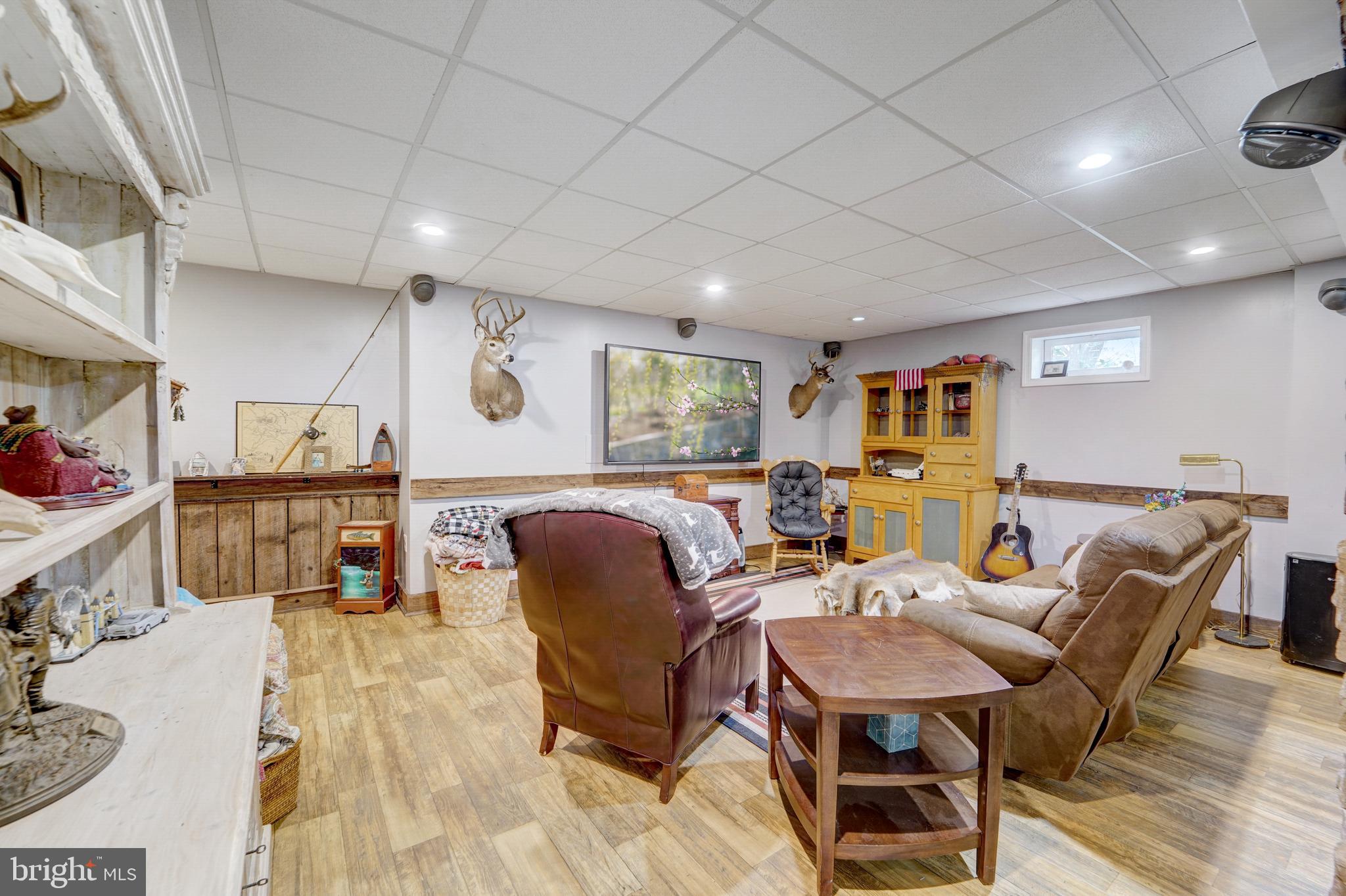 DARRYL GARDENS - Residential