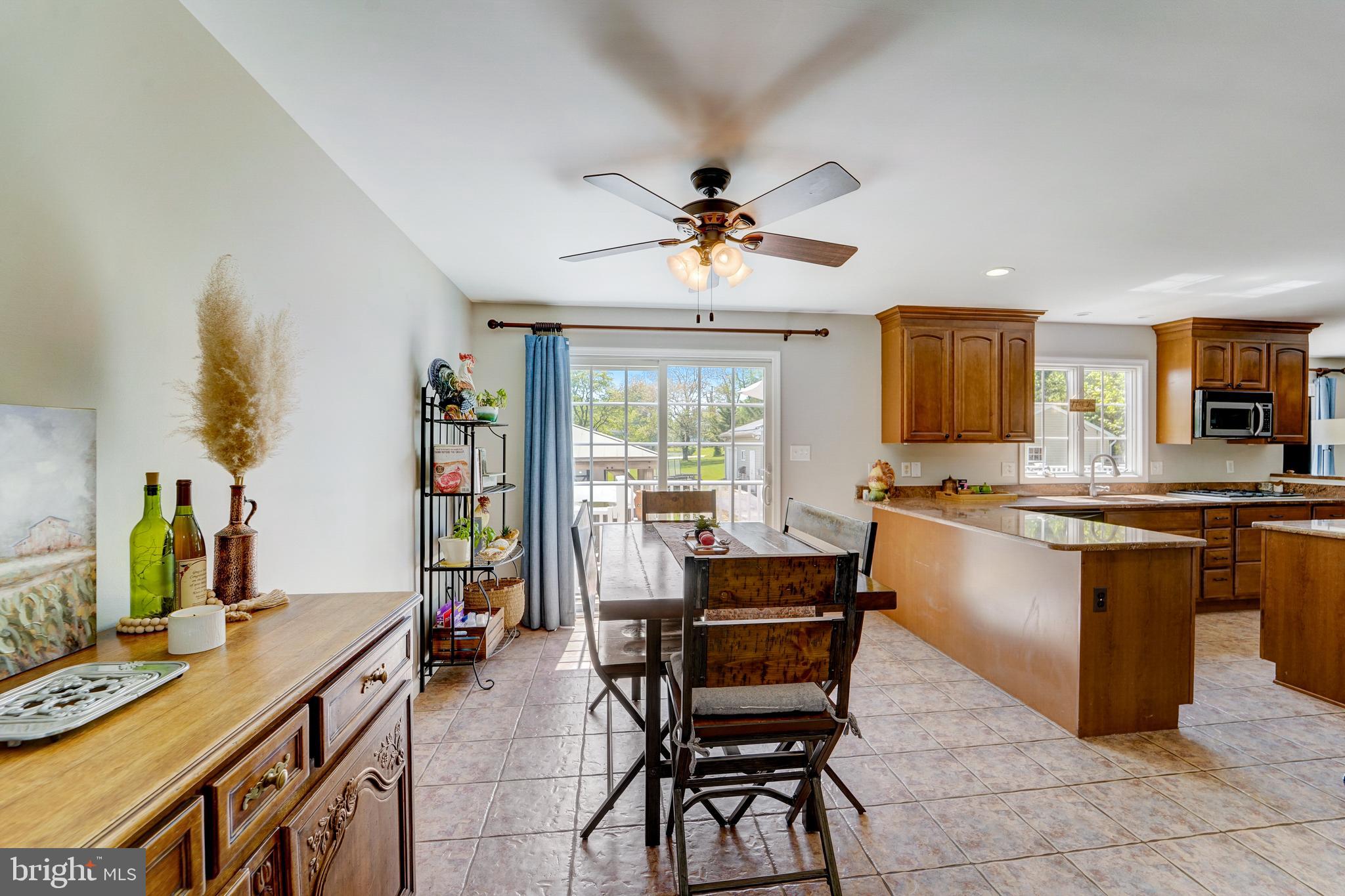 DARRYL GARDENS - Residential