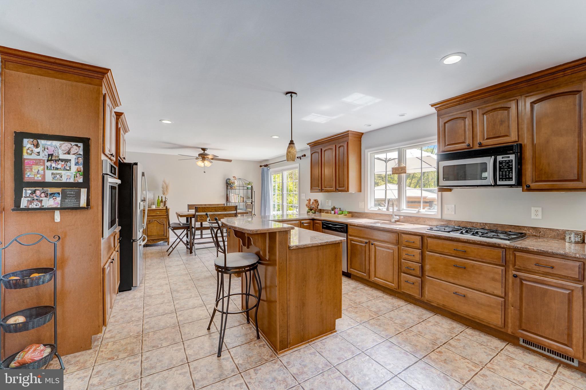 DARRYL GARDENS - Residential