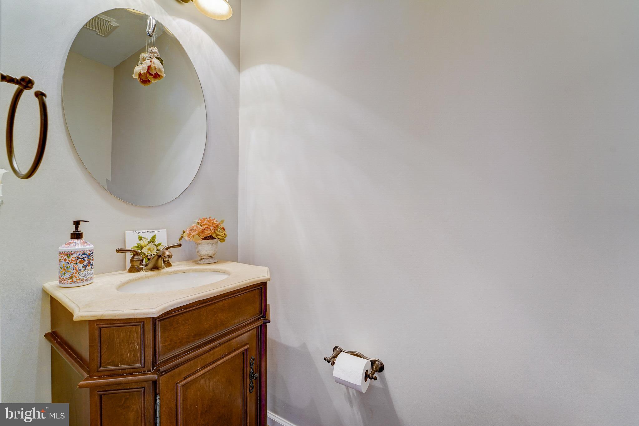 DARRYL GARDENS - Residential