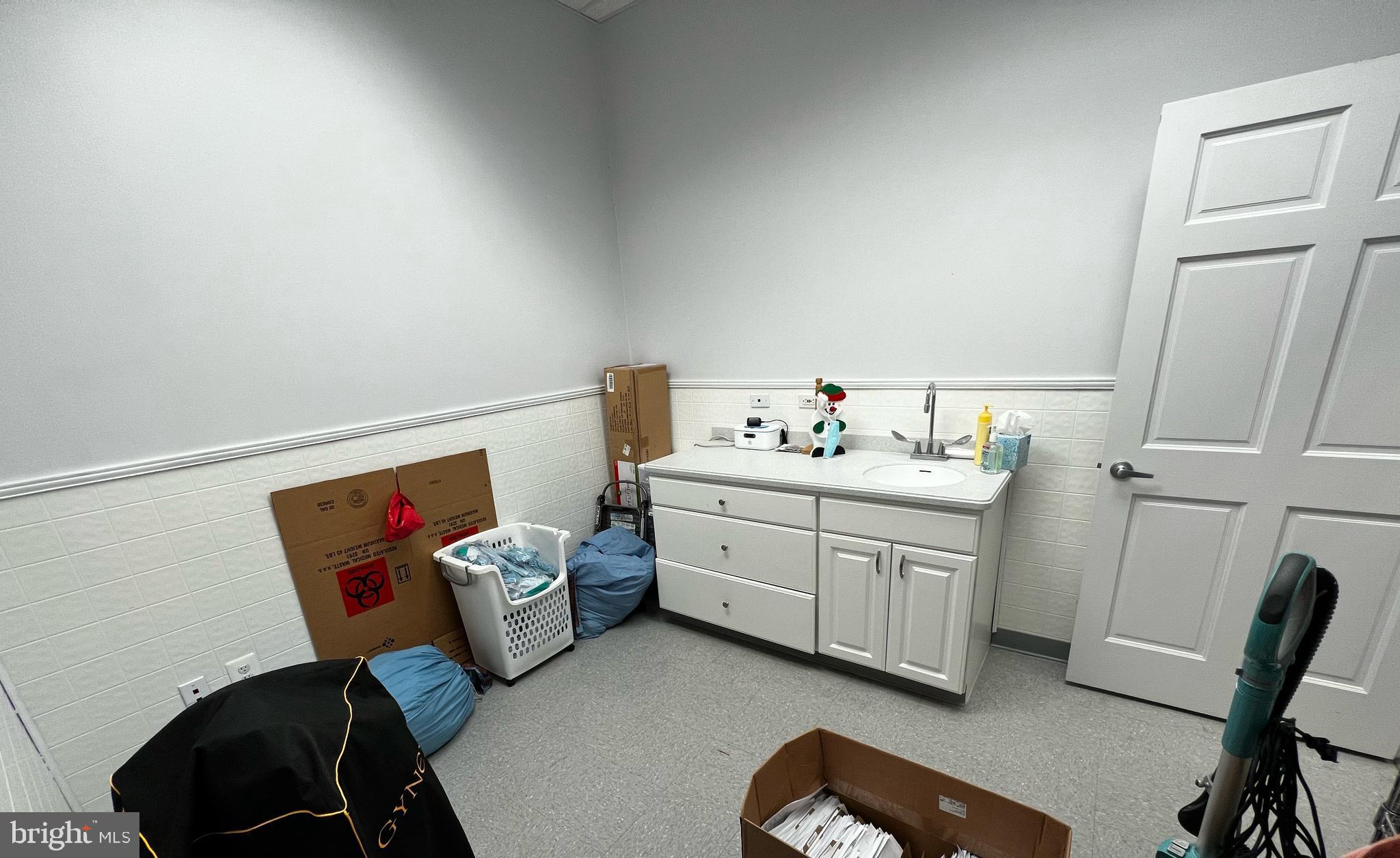 NONE AVAILABLE - Commercial Lease