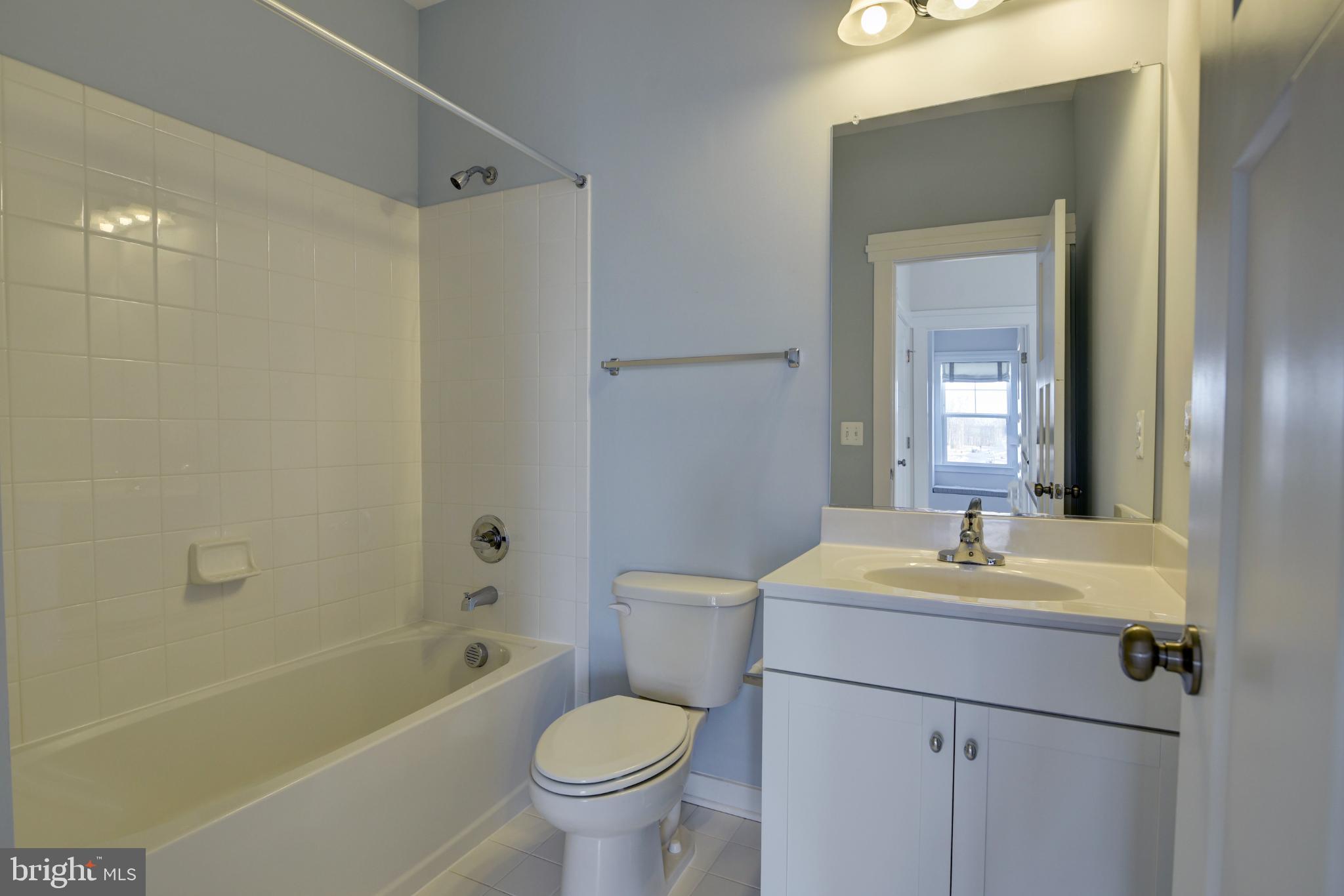 SNOWDEN BRIDGE - Residential Lease