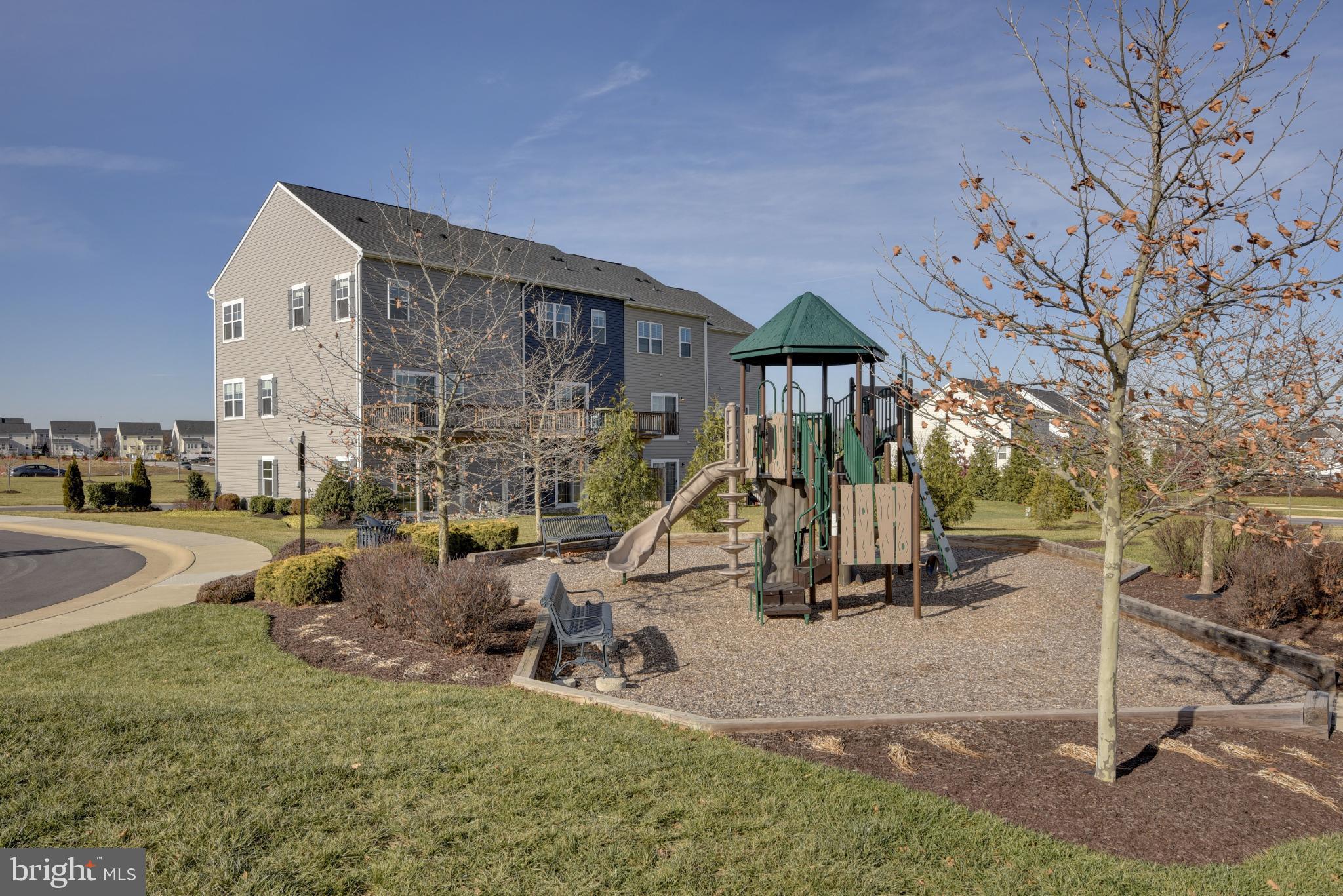 SNOWDEN BRIDGE - Residential Lease