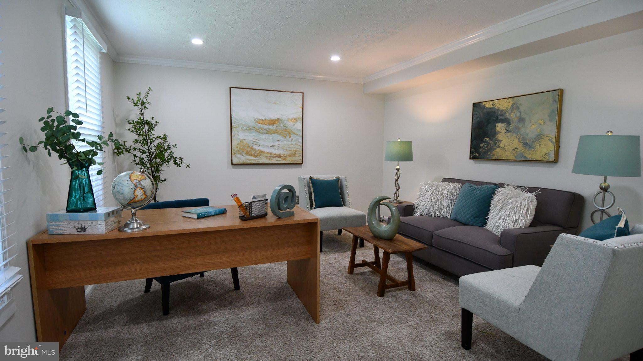 8 SUNNYKING DRIVE