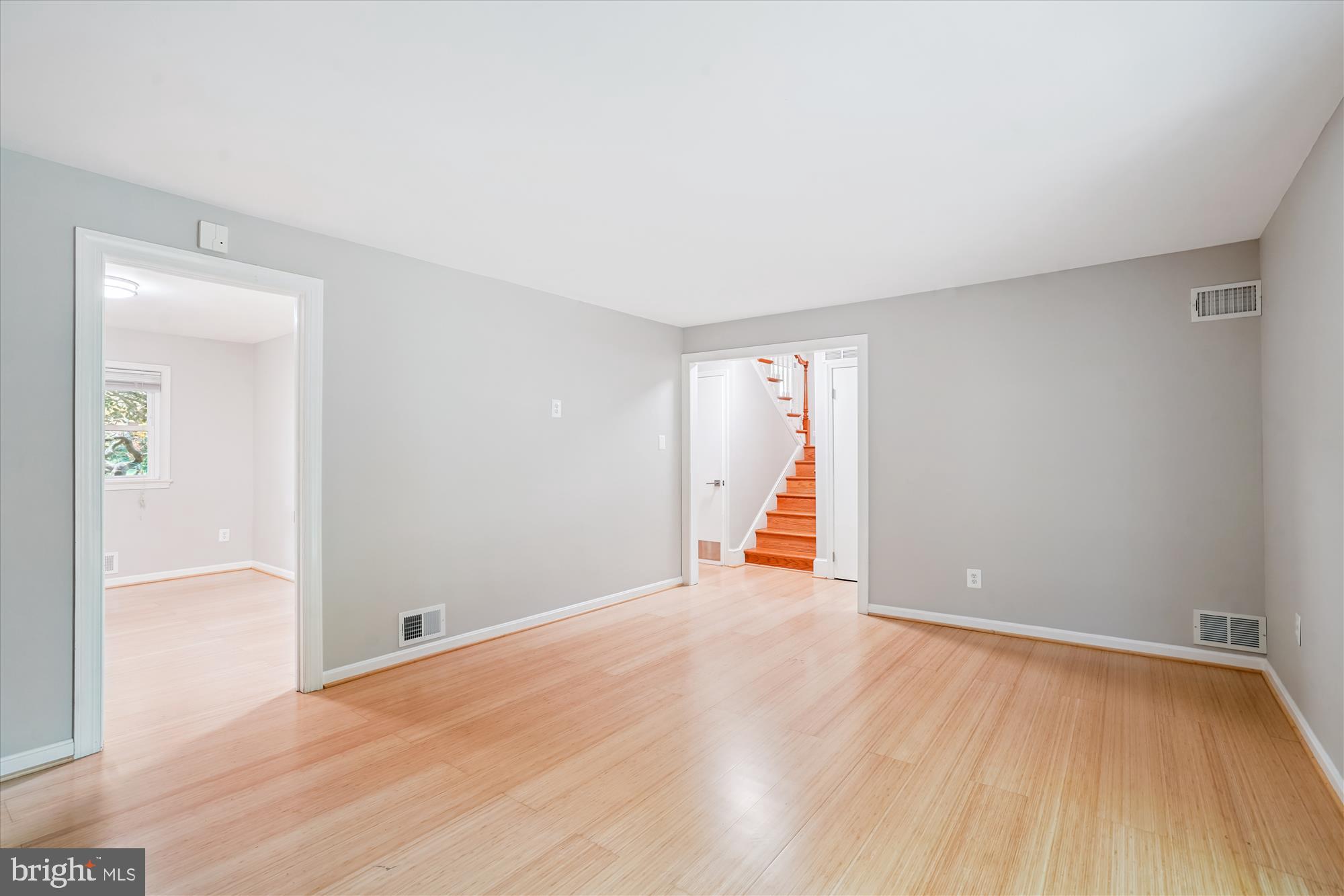 LAKEWOOD ESTATES - Residential